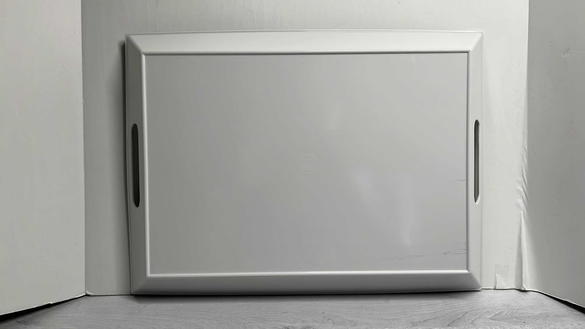 Photo 1 of WILLIAMS SONOMA SICILY OUTDOOR MELAMINE SERVING TRAY 14.25” X 19.25” H1.75”


Sicily Outdoor Melamine Serving Tray