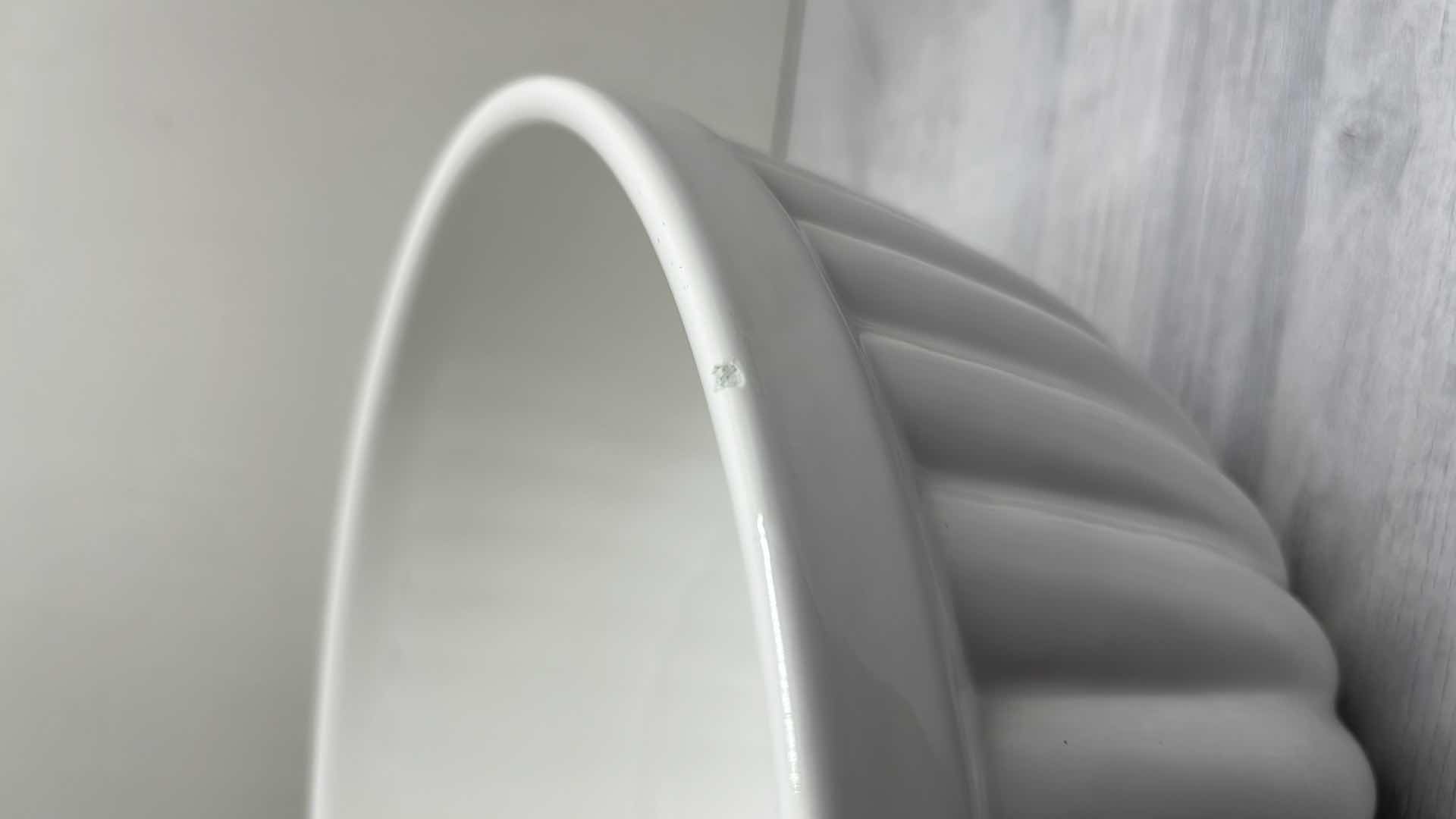 Photo 1 of R HOME LARGE WHITE IRONSTONE SCALLOPED SALAD/MIXING BOWL, MADE IN PORTUGAL 12” X 12” H6.75”