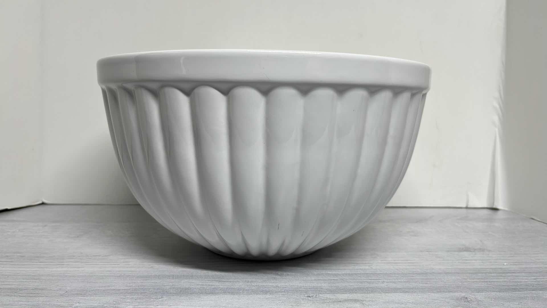 Photo 1 of R HOME LARGE WHITE IRONSTONE SCALLOPED SALAD/MIXING BOWL, MADE IN PORTUGAL 12” X 12” H6.75”