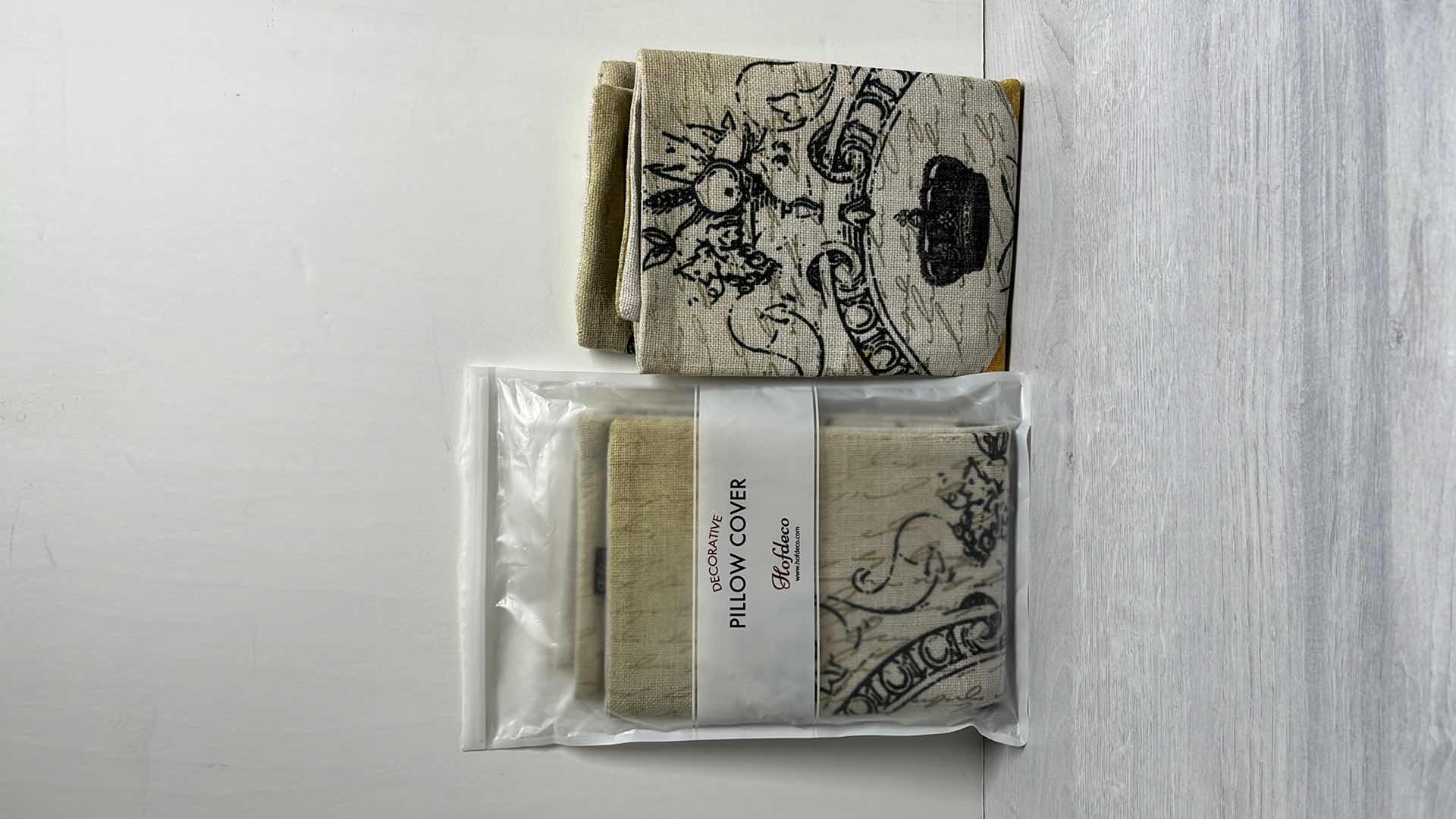 Photo 1 of NEW HOFDECO MODERN QUEEN BEE THROW PILLOW COVERS 18” X 18” (2)