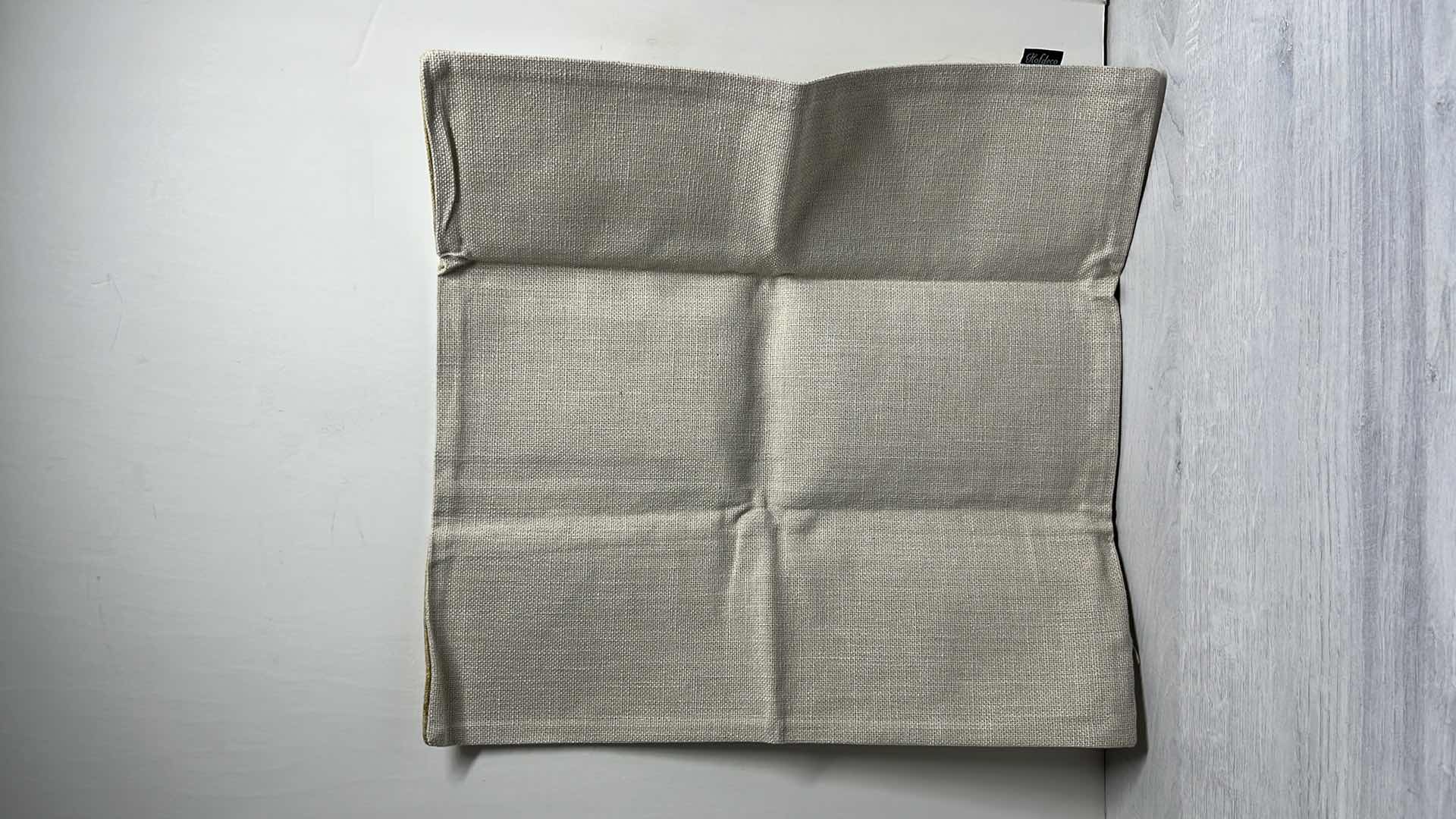 Photo 1 of NEW HOFDECO MODERN QUEEN BEE THROW PILLOW COVERS 18” X 18” (2)