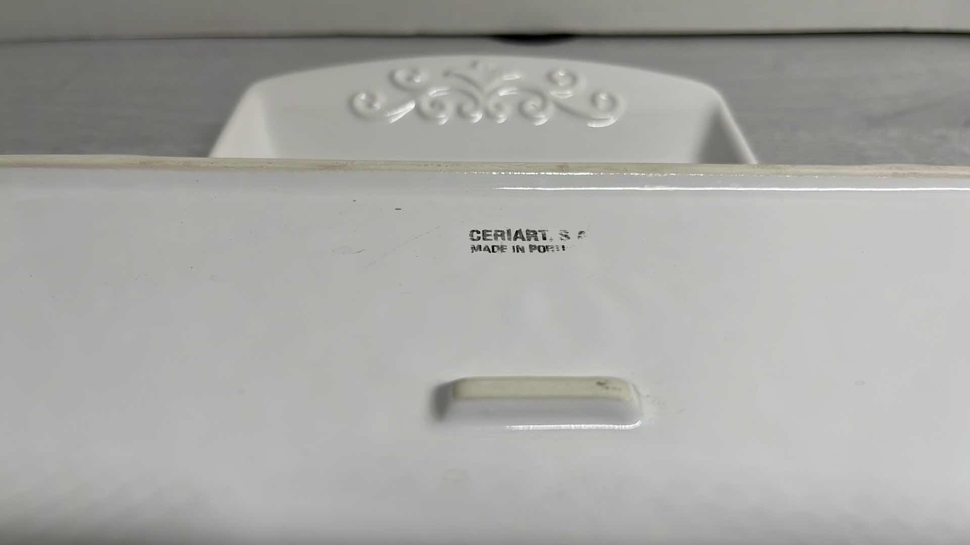 Photo 1 of CERIART S.A. PORTUGAL CERAMIC STONEWARE RECTANGULAR WHITE SERVING PLATTERS (2)