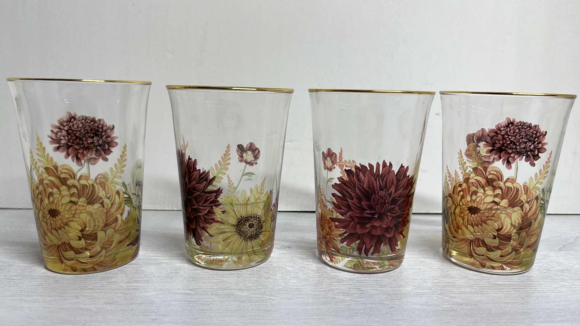 Photo 1 of VINTAGE WILLIAMS SONOMA HARVEST BLOOM GOLD RIMMED TUMBLERS 3” X 4”(4)