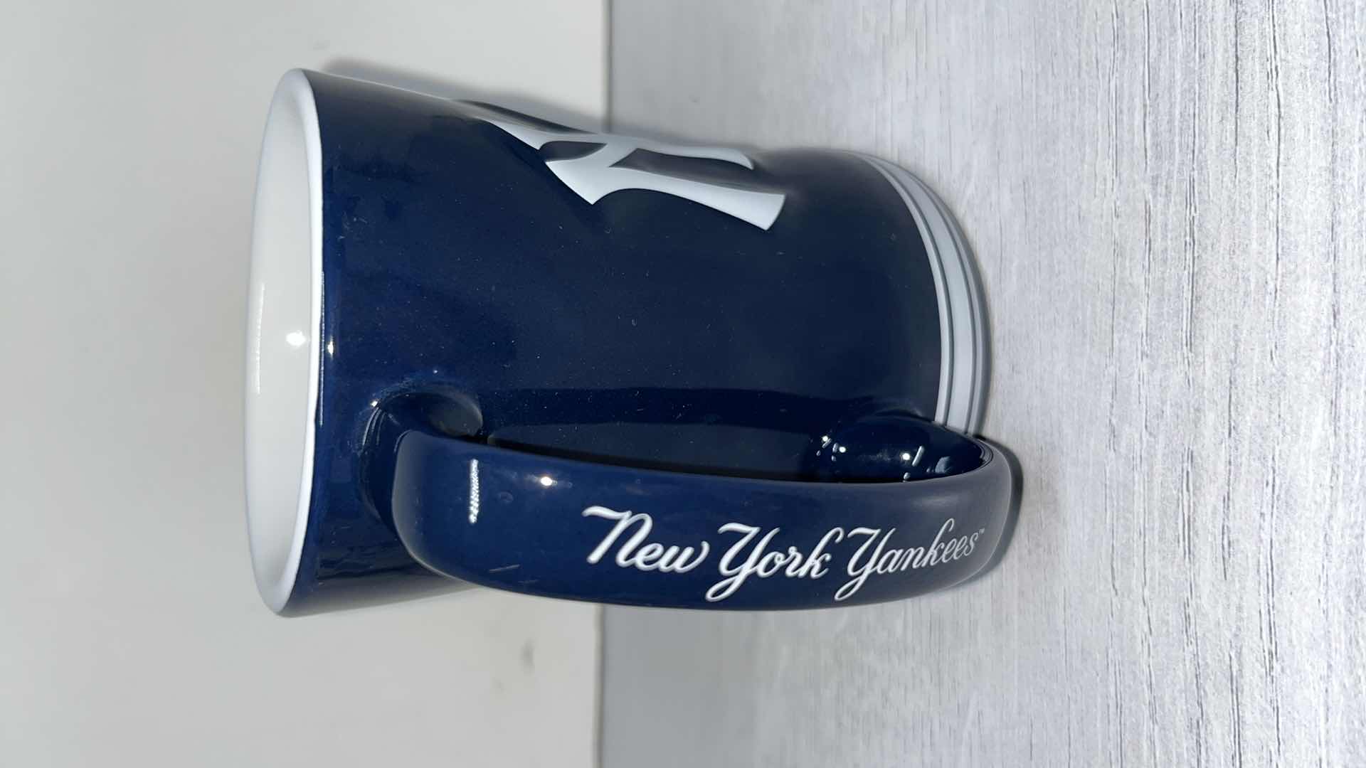 Photo 1 of MLB 2018 NY YANKEES 14oz COFFEE MUG