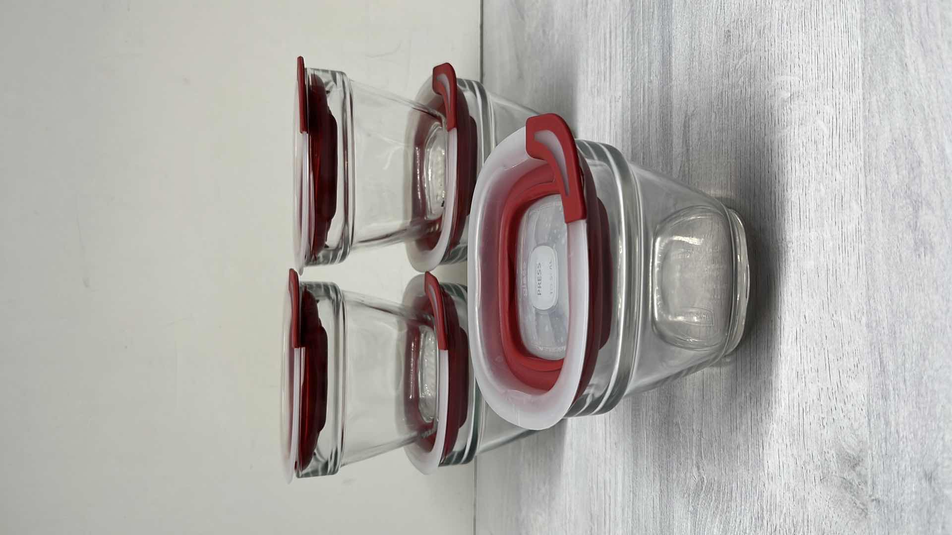 Photo 1 of 30 PC RUBBERMAID EASY FIND LIDS W GLASS FOOD STORAGE/MEAL PREP CONTAINERS