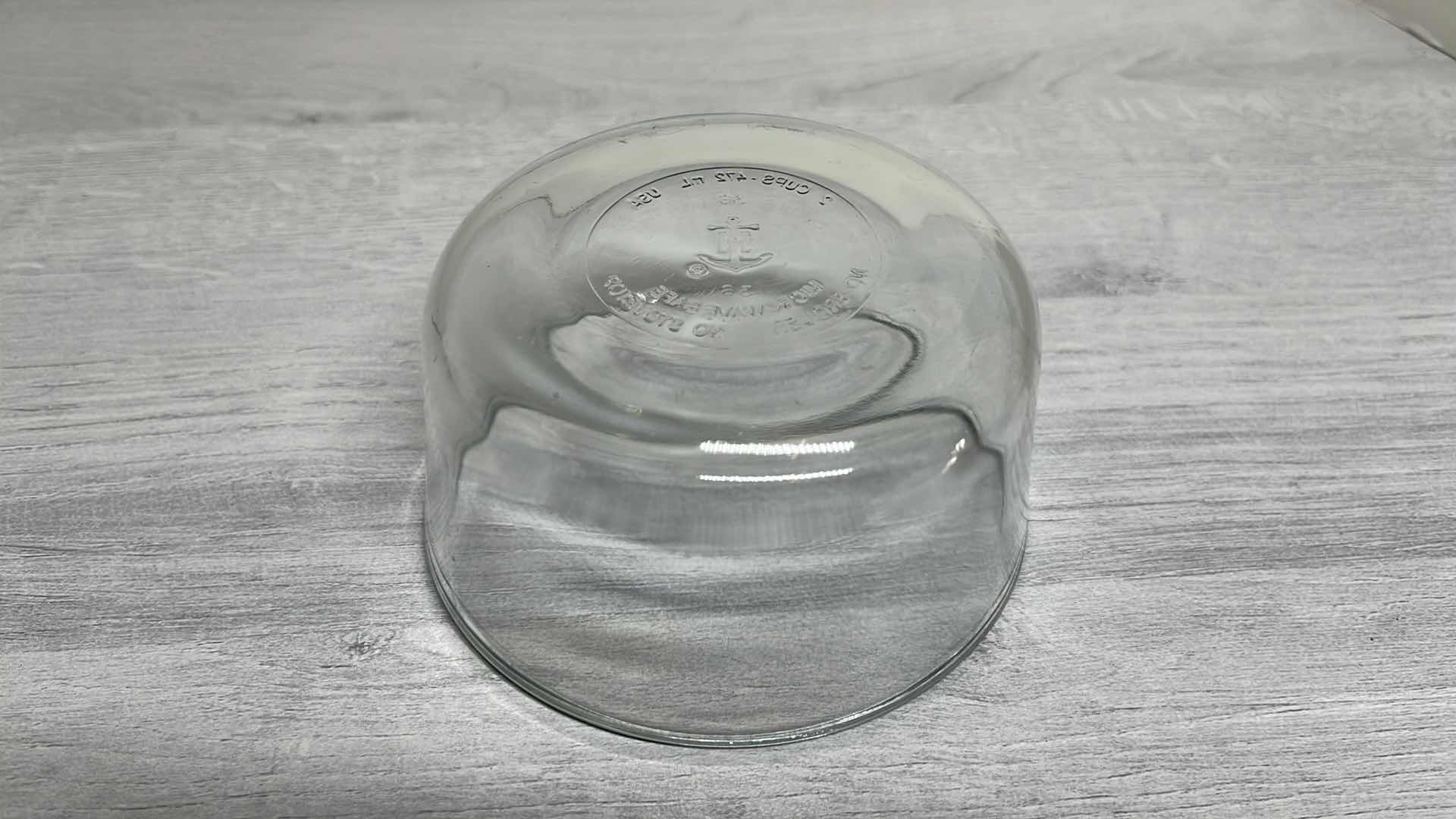 Photo 1 of ANCHOR HOCKING CLEAR GLASS 1.5 QT 5” X 9” BAKING PAN LOAF DISH & 2 CUP 2.75” CLEAR ROUND BAKING DISH