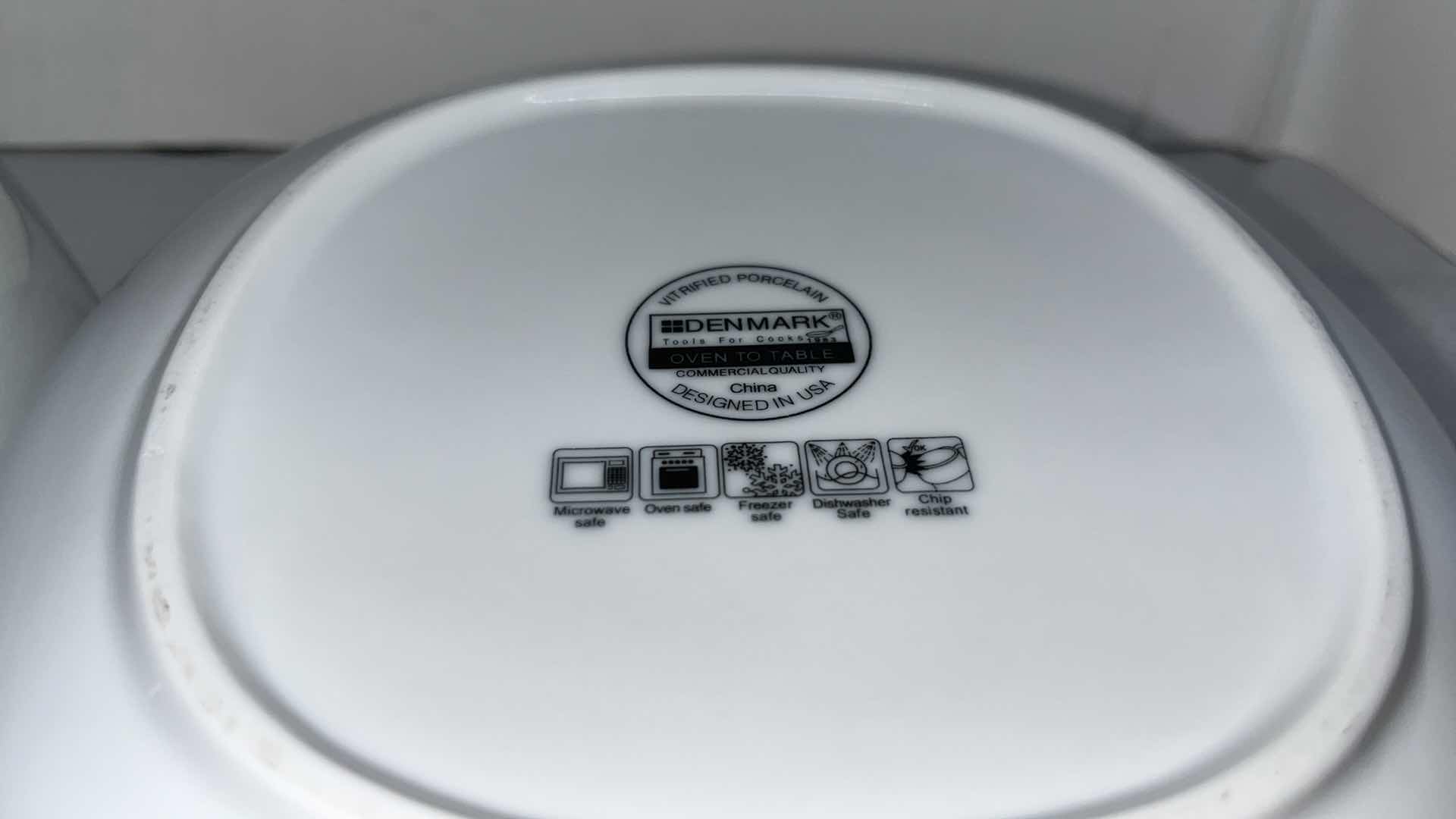 Photo 1 of DENMARK TOOLS FOR COOKS 2-PC WHITE STONEWARE PORCELAIN DISHES 10.25” X 10.75” & 8.75” X 9”