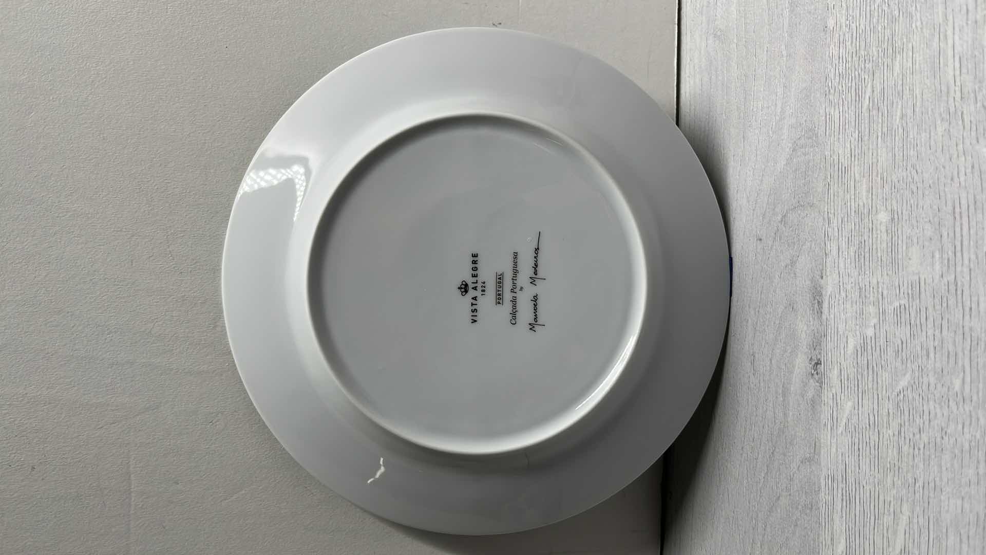 Photo 1 of VISTA ALEGRE CALCADA PORTUGUESA BY MANUELA MEDEIROS PORCELAIN DESSERT PLATES 8.25” (4)