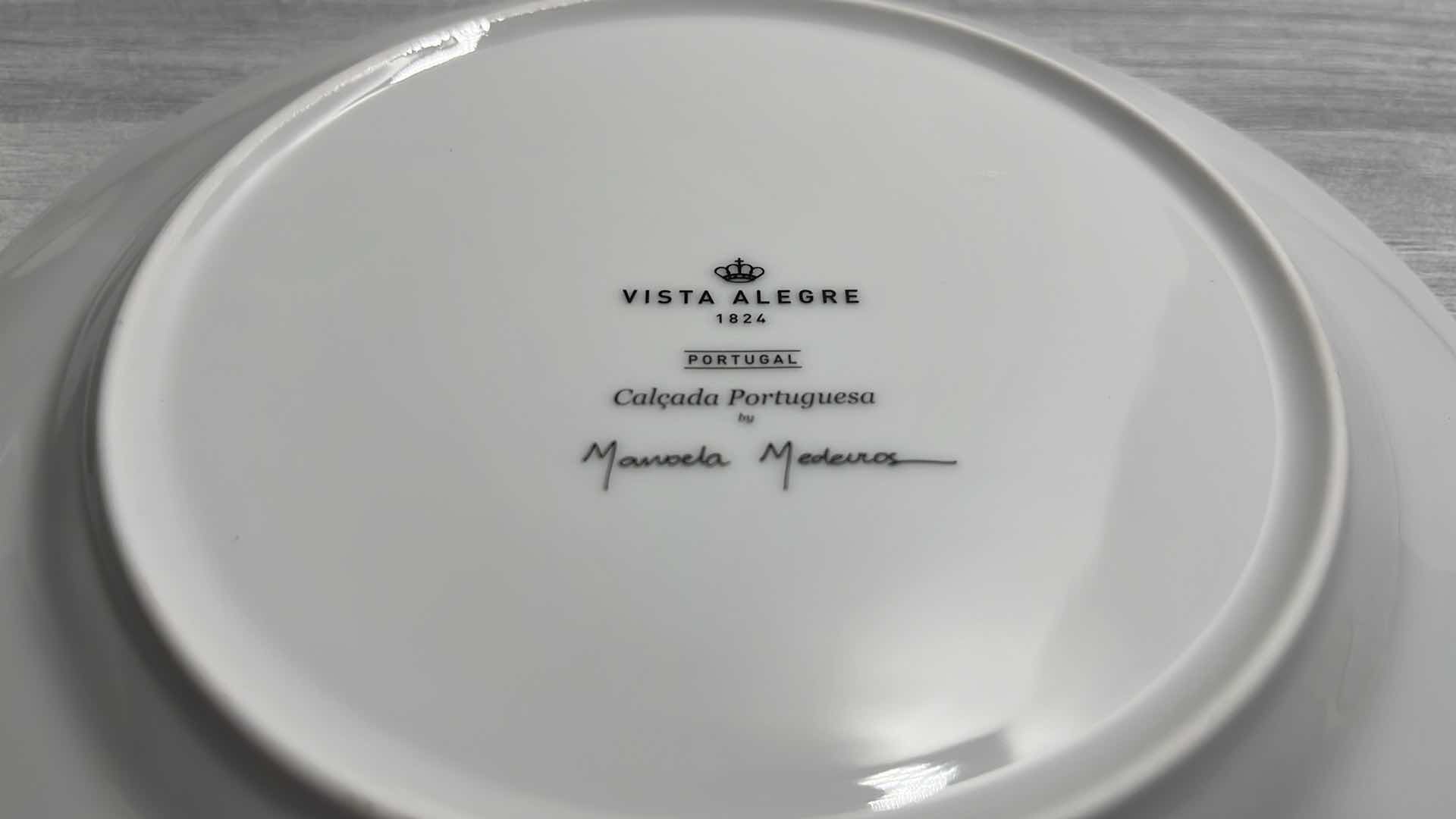 Photo 1 of VISTA ALEGRE CALCADA PORTUGUESA BY MANUELA MEDEIROS PORCELAIN DESSERT PLATES 8.25” (4)