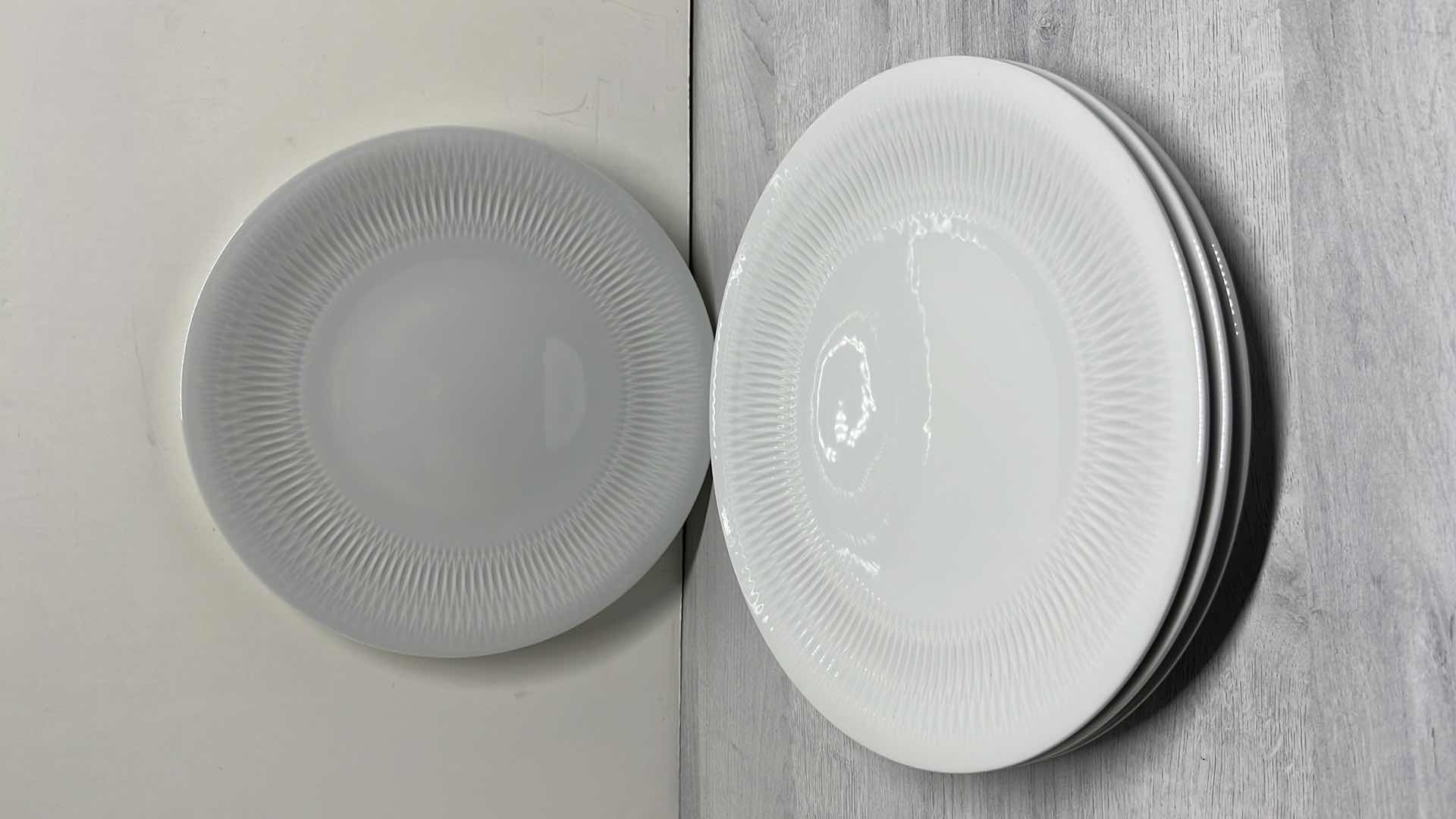 Photo 3 of VISTA ALEGRE UTOPIA COLLECTION 24 PC DINNERWARE SERVICE FOR FOUR