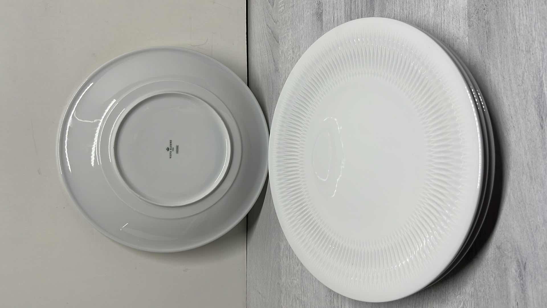 Photo 1 of VISTA ALEGRE UTOPIA COLLECTION 24 PC DINNERWARE SERVICE FOR FOUR