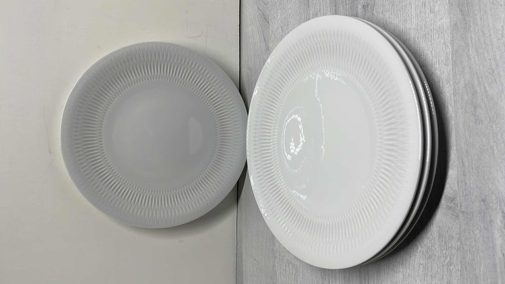 Photo 1 of VISTA ALEGRE UTOPIA COLLECTION 24 PC DINNERWARE SERVICE FOR FOUR