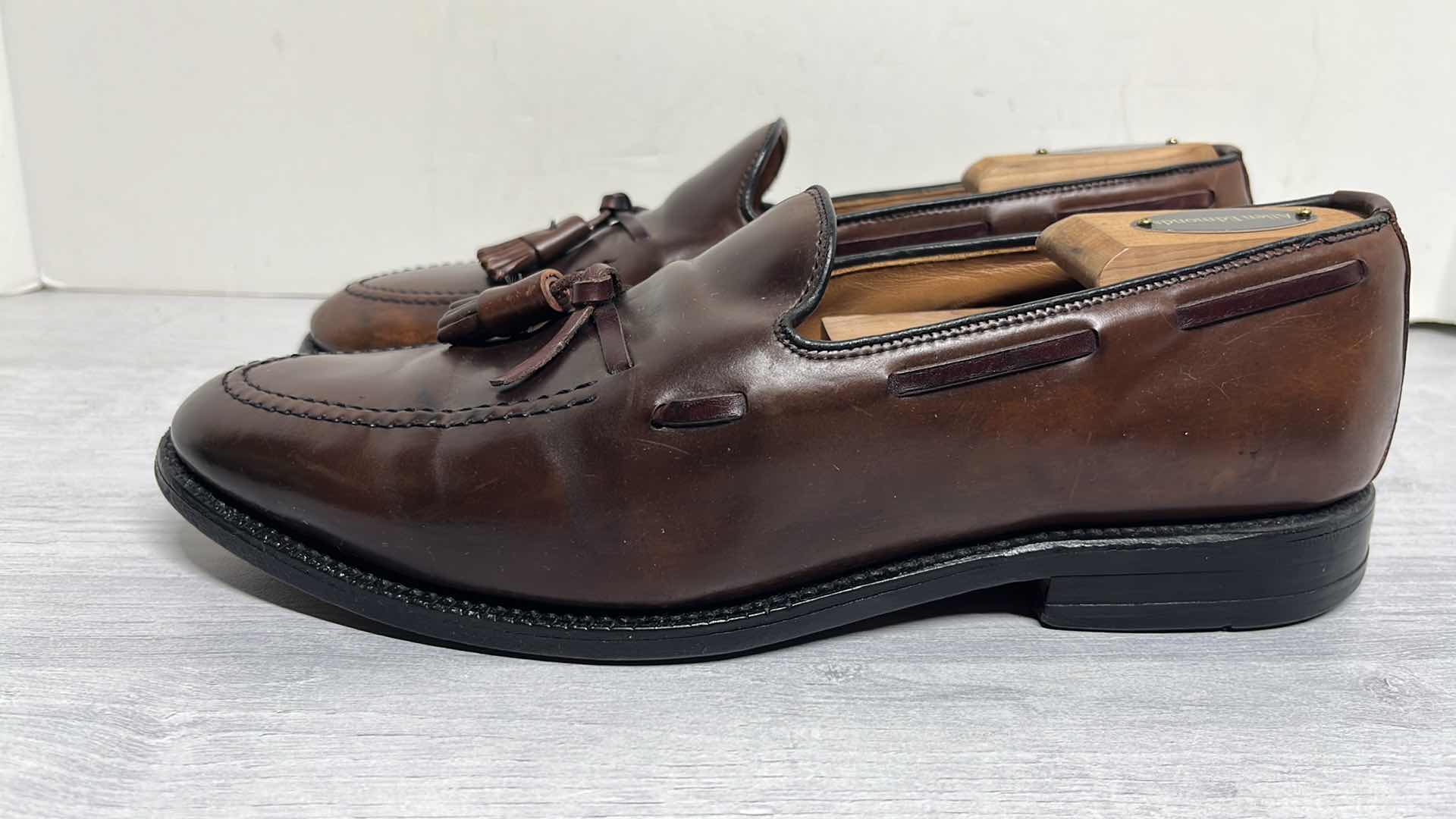 Photo 1 of ALLEN EDMONDS GRAYSON SHELL CORDOVAN TASSEL LOAFER, SIZE 8D
