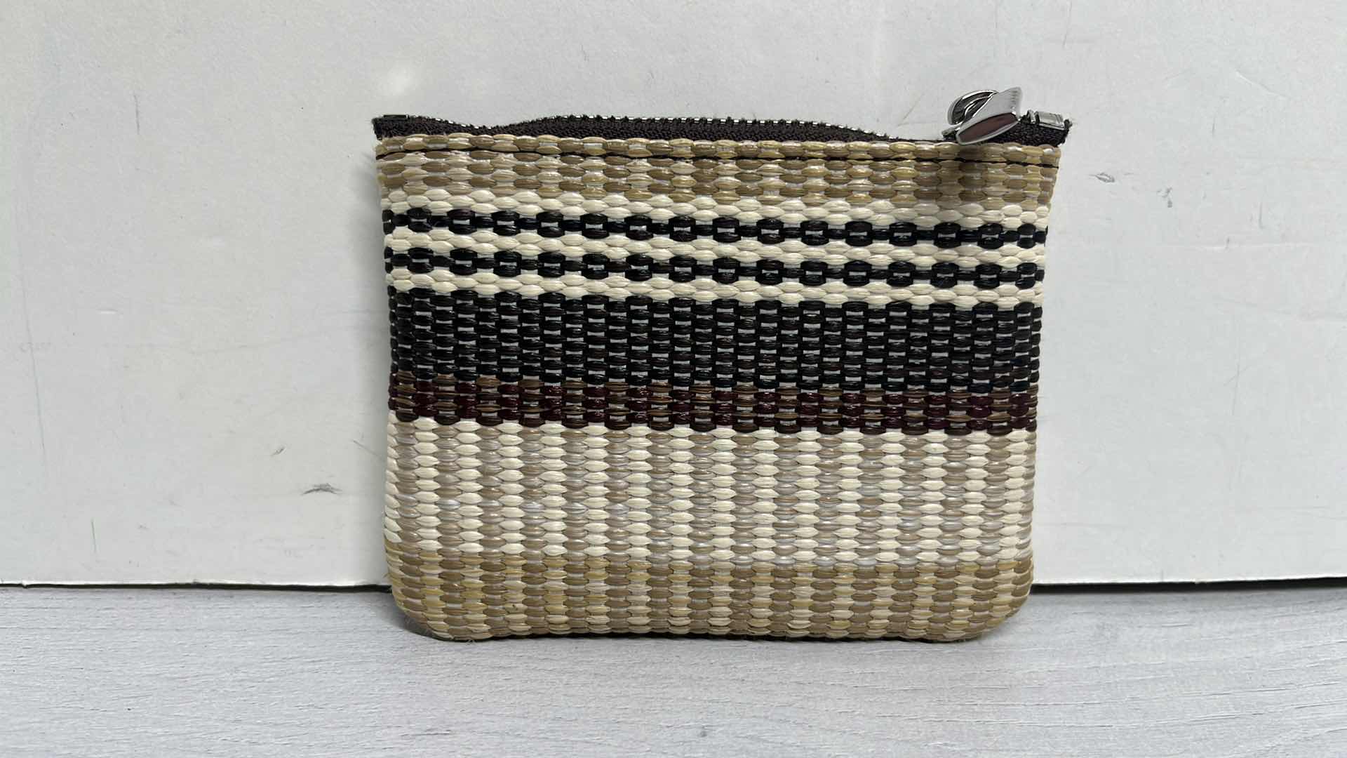 Photo 1 of ADOLFO DOMINGUEZ NATURAL RAFFIA-STYLE COIN PURSE W LOGO TAG 5” X 1” H4”