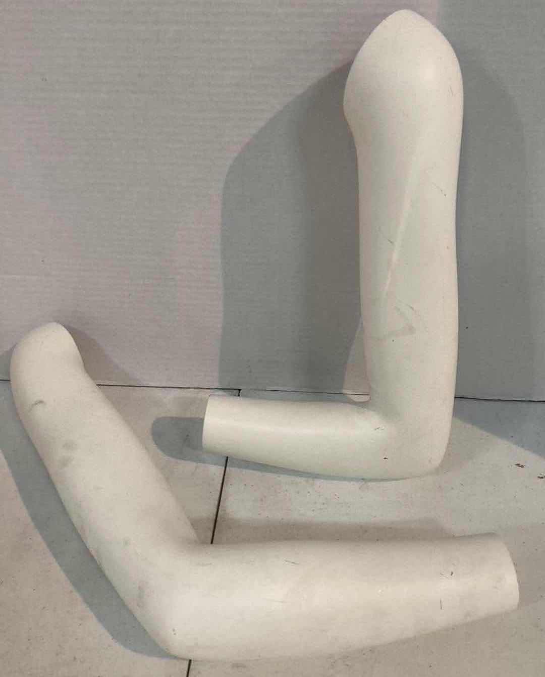 Photo 1 of FEMALE MANNEQUIN 19” LIMBS  (2) & 9” HANDS (2)