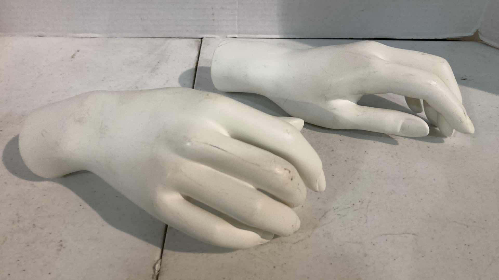 Photo 1 of FEMALE MANNEQUIN 19” LIMBS  (2) & 9” HANDS (2)