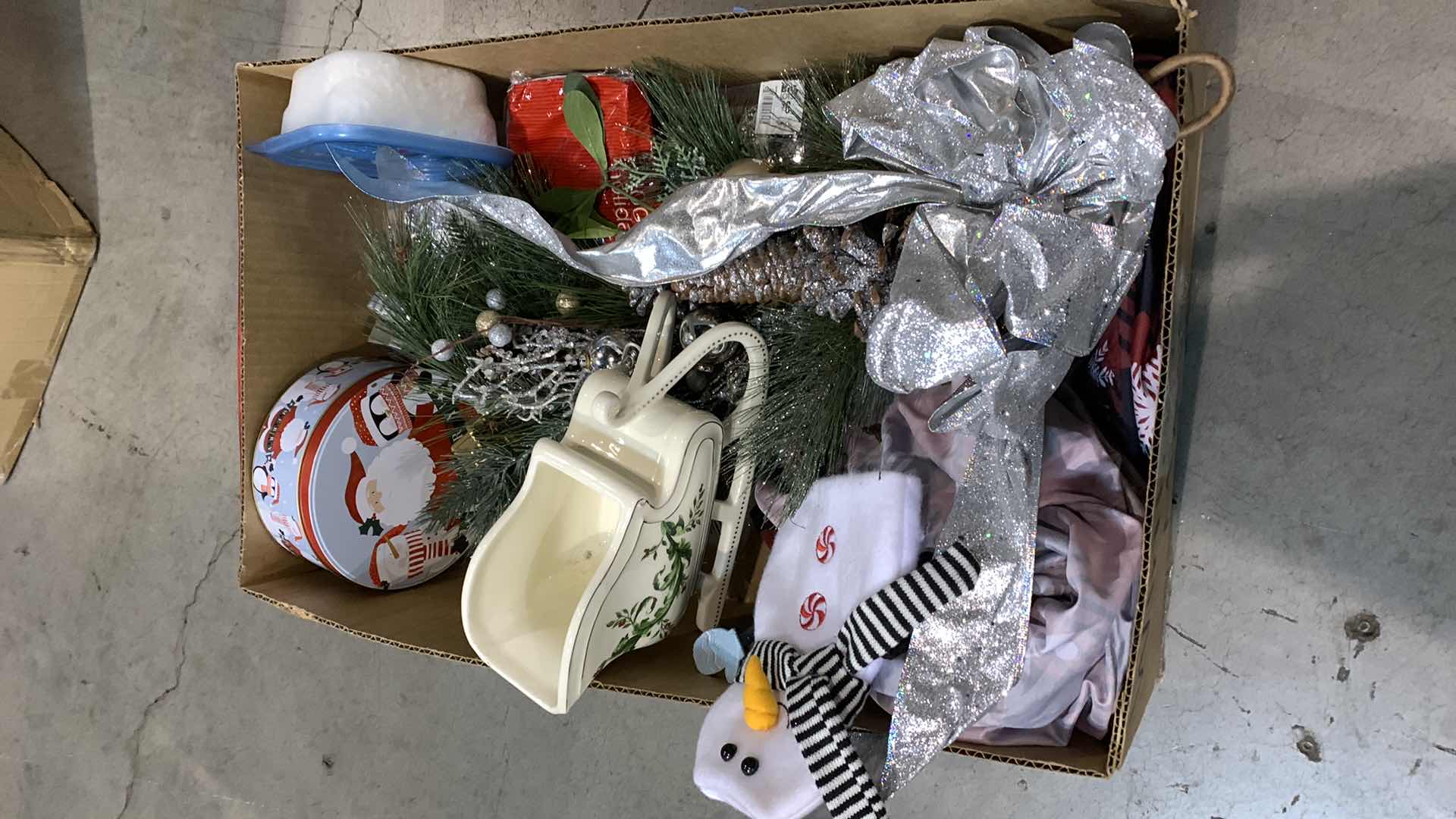 Photo 1 of CHRISTMAS DECORATIONS