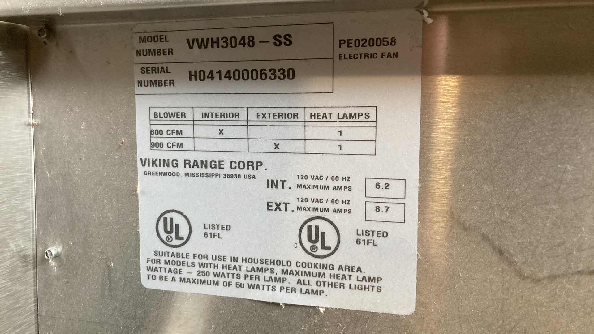 Photo 1 of VIKING PROFESSIONAL HOOD VENT MODEL VWH3048-SS 30” X 24” H18”