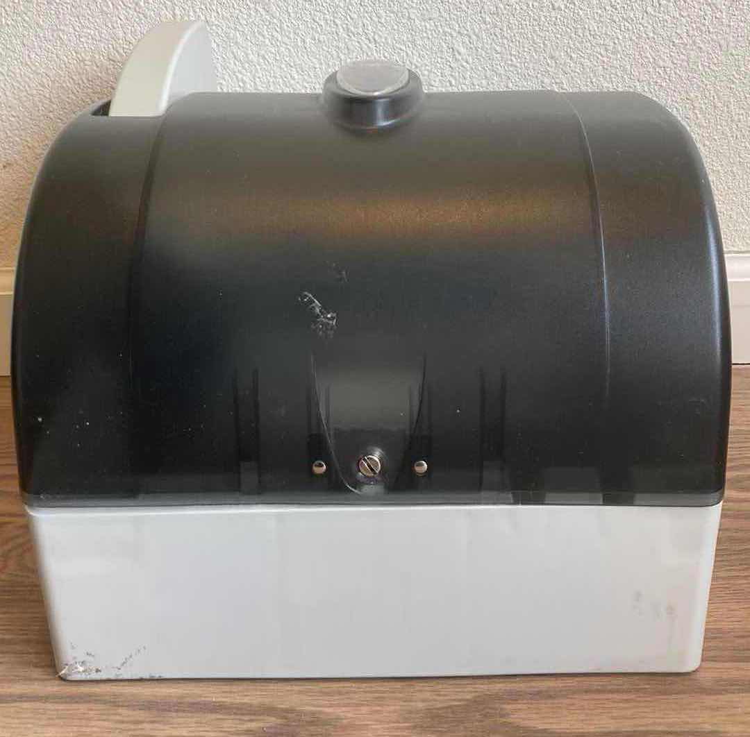 Photo 1 of GEORGIA PACIFIC COMMERCIAL PAPER TOWEL DISPENSER 12” X 11”12.5”