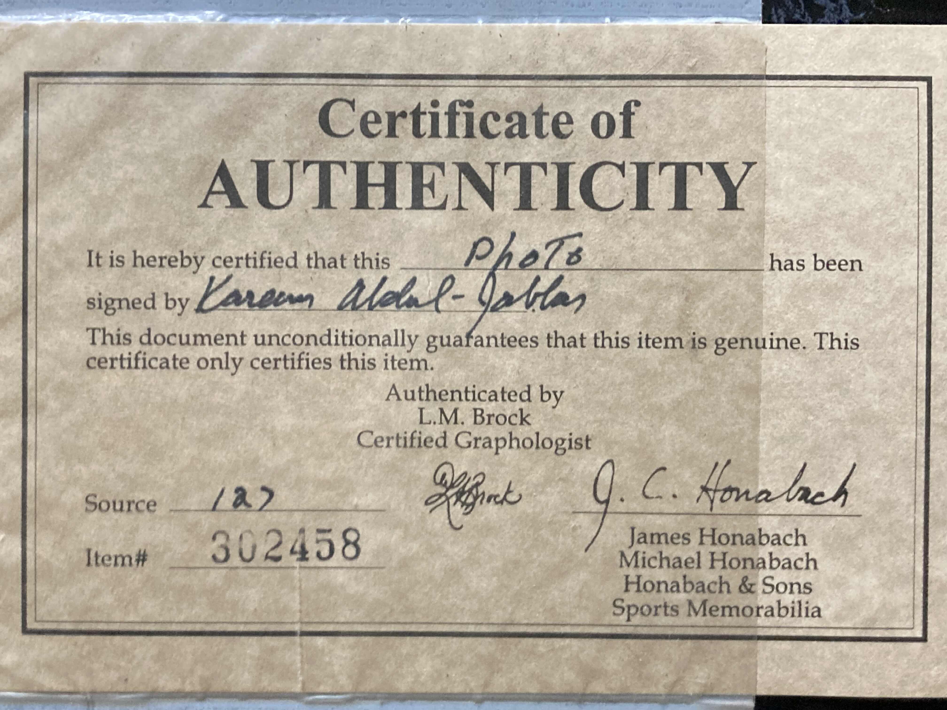 Photo 5 of KAREEM ABDUL-JABBAR LAKERS 1970 MEMORABILIA PLAQUE AUTOGRAPHED BY KAREEM ABDUL-JABBAR W PLAYERS CARD & COA 15” X 12”