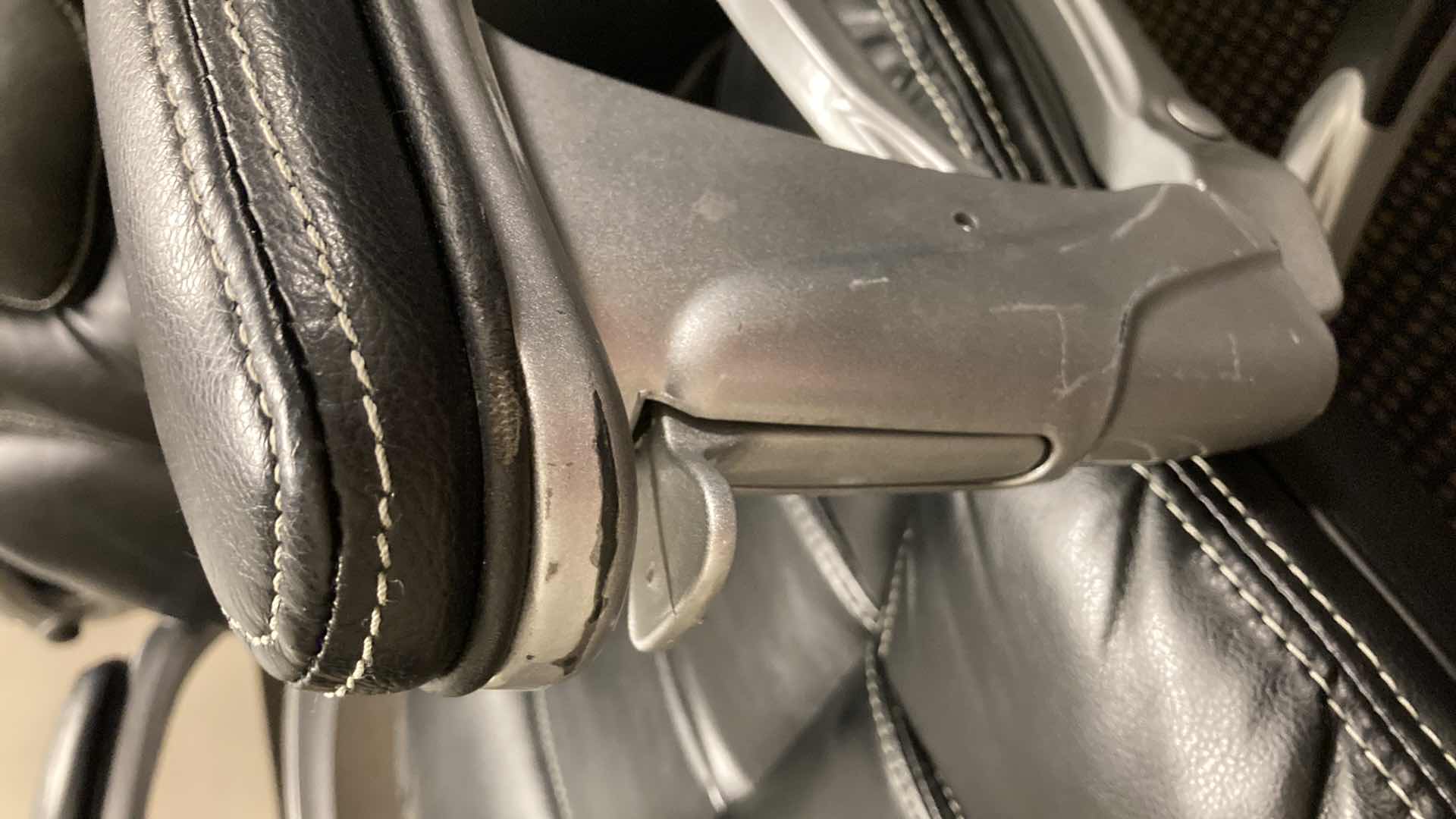 Photo 12 of BRAIRD ERGONOMIC BONDED LEATHER SWIVEL ROLLING OFFICE CHAIR 27.8” X 31.1” H43.9-50”