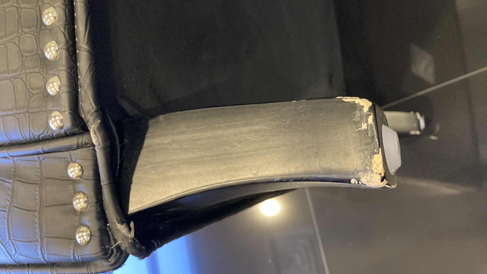 Photo 11 of ANJIAILIDA FURNITURE FACTORY BLACK LEATHER ALLIGATOR FINISH WINGBACK CHAIR 32” X 30” H40”