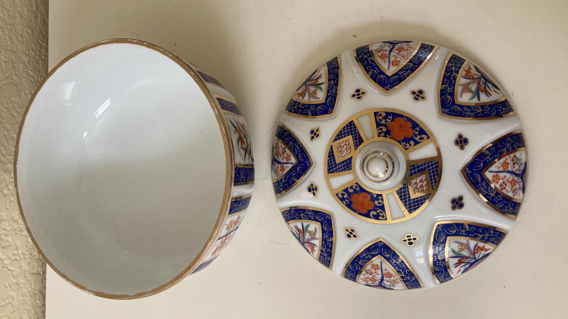 Photo 4 of CHINESE FLORAL PORCELAIN DECORATIVE JAR 5” X 4.5”