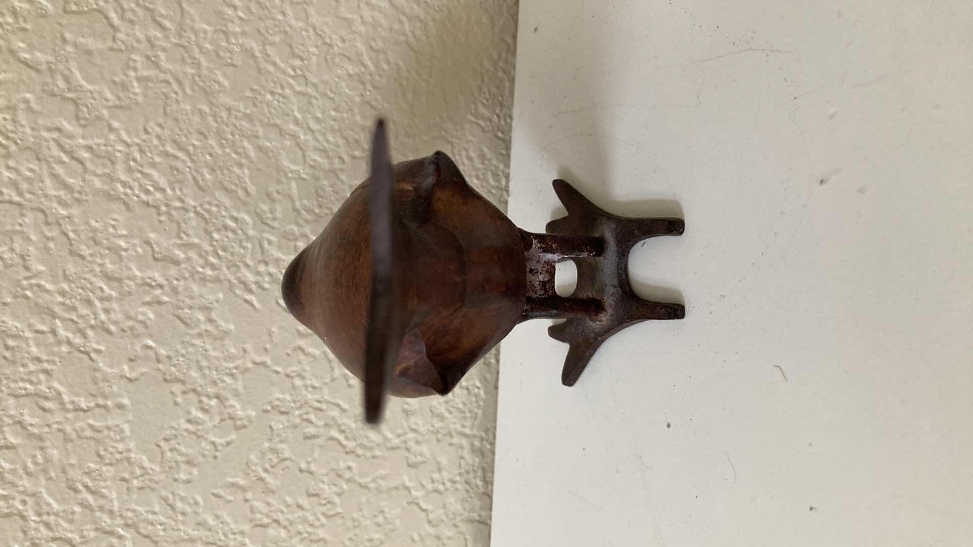 Photo 1 of BRASS PAINTED BIRD DECOR 5.5” X 4”