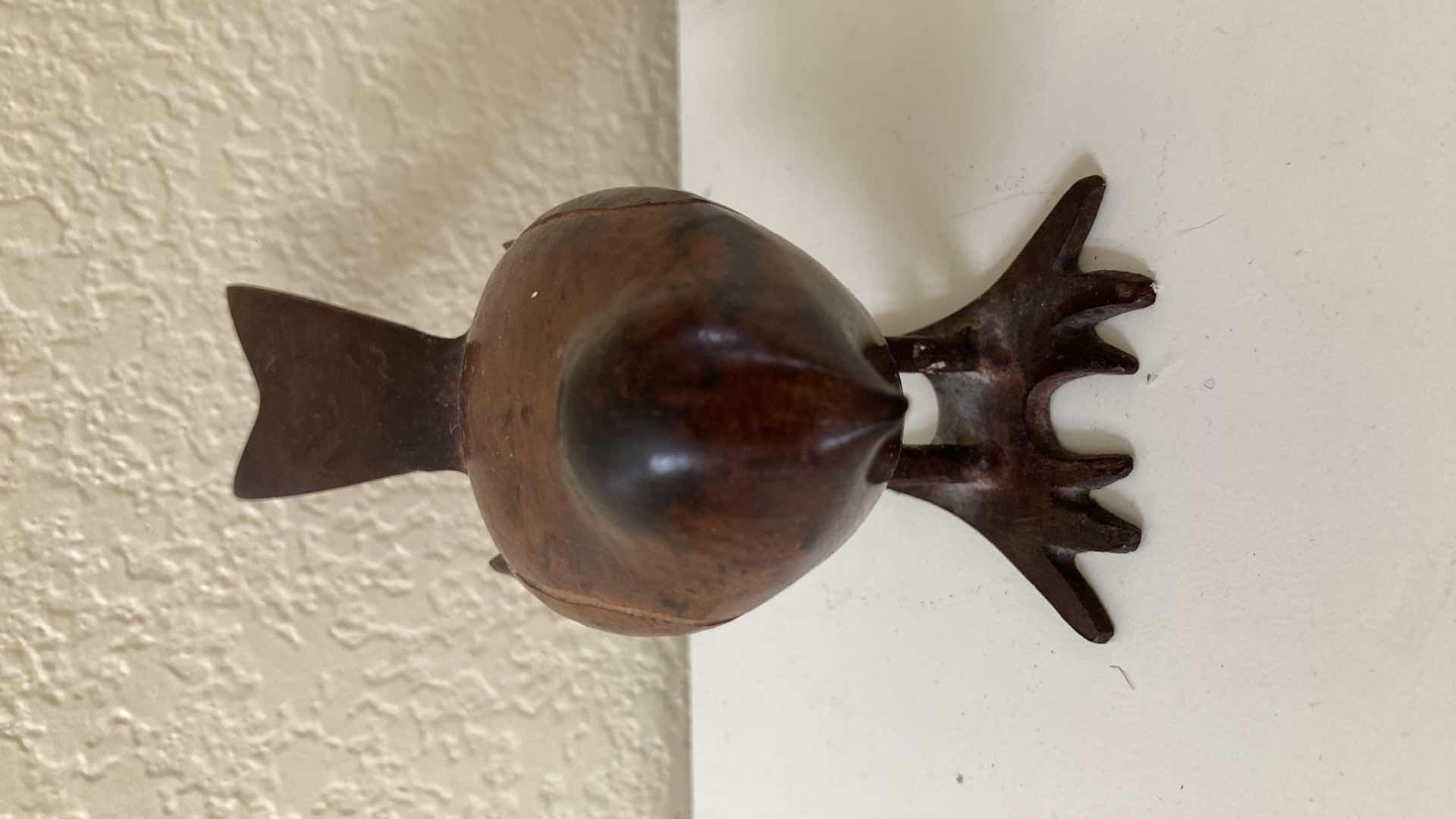 Photo 1 of BRASS PAINTED BIRD DECOR 5.5” X 4”