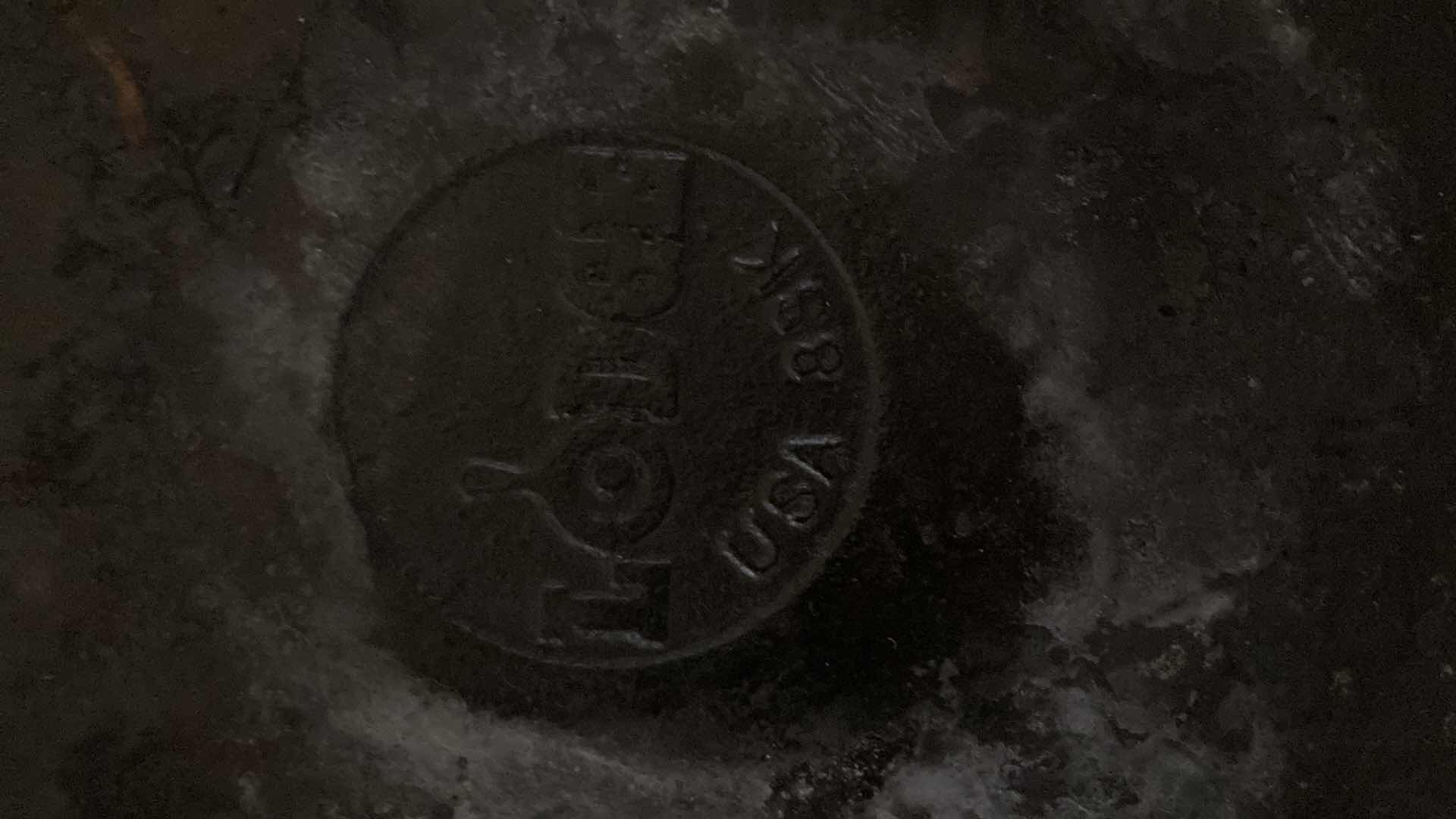 Photo 1 of LODGE CAST IRON PAN 10”