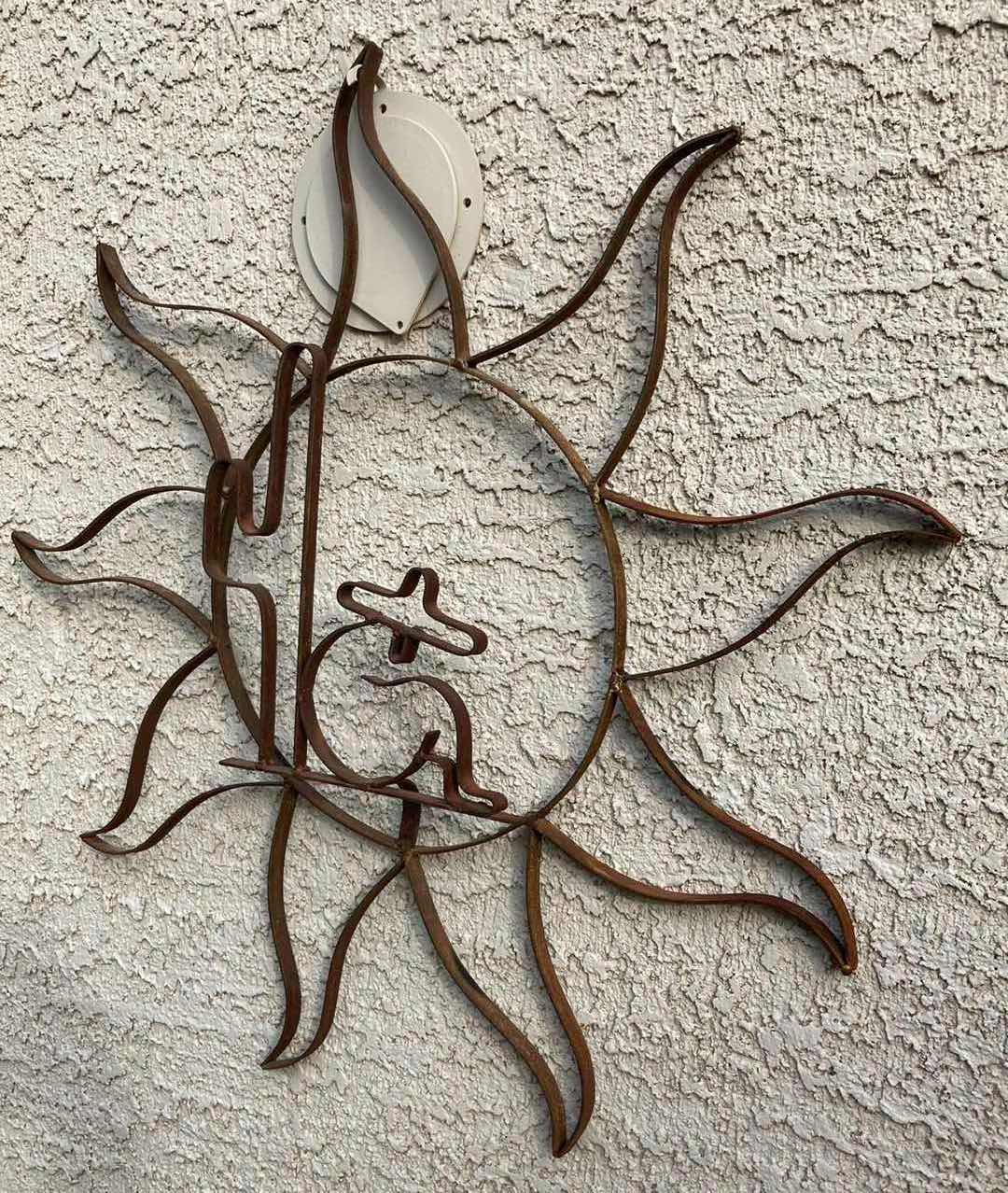 Photo 1 of OUTDOOR LEANING ON CACTUS SUN 2D METAL CRAFTED WALL ART 25.25”