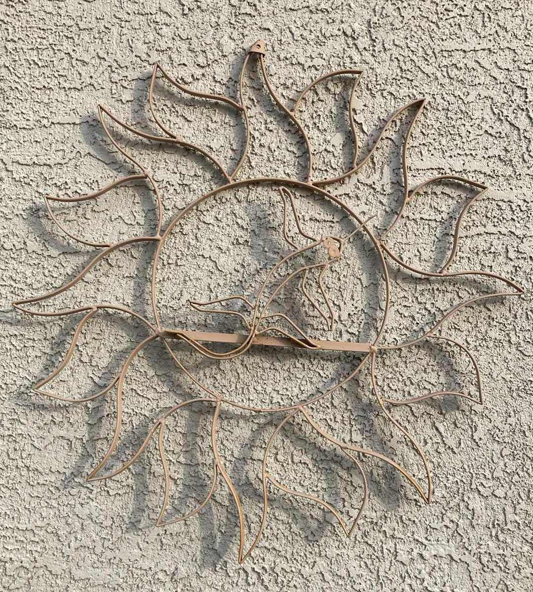 Photo 1 of OUTDOOR GECKO & SUN METAL CRAFTED WALL ART 29”