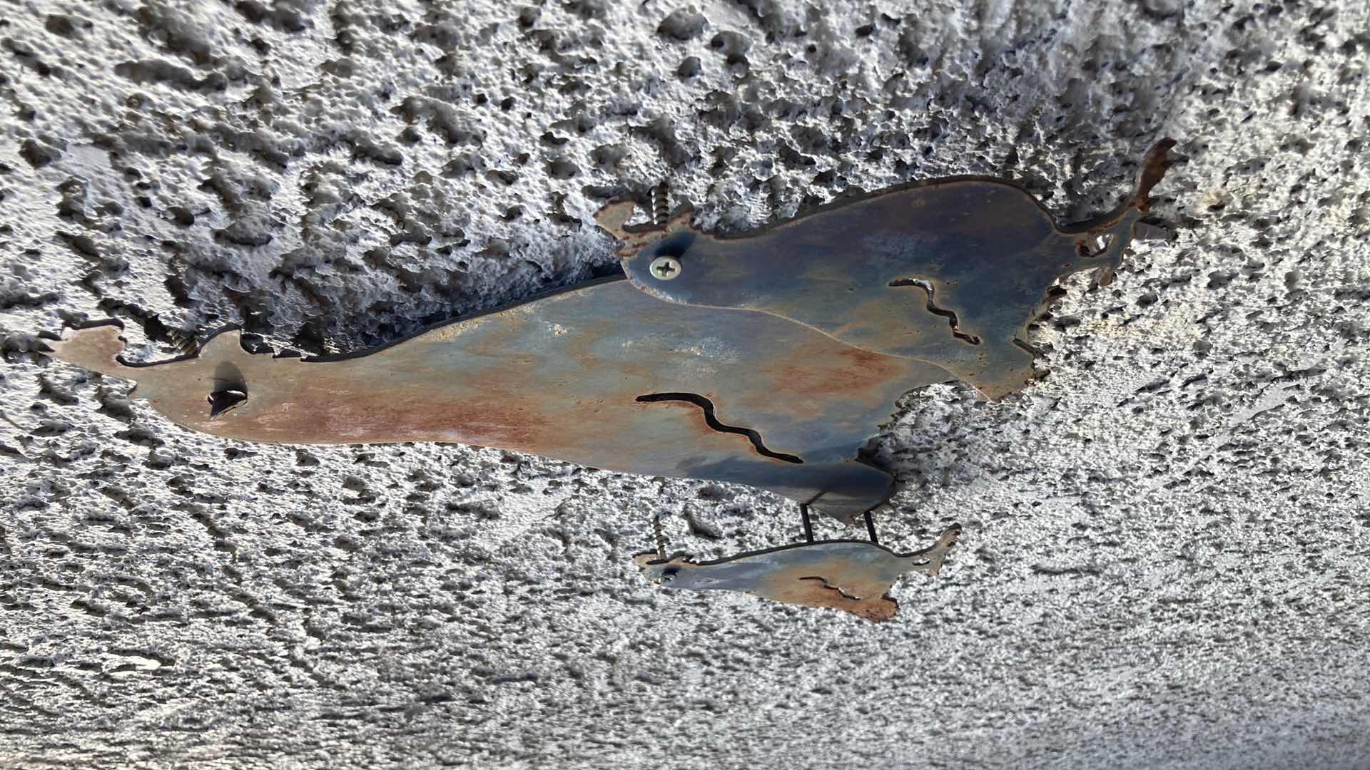 Photo 3 of OUTDOOR QUAIL FAMILY 2D METAL CRAFTED WALL ART 14” X 13”