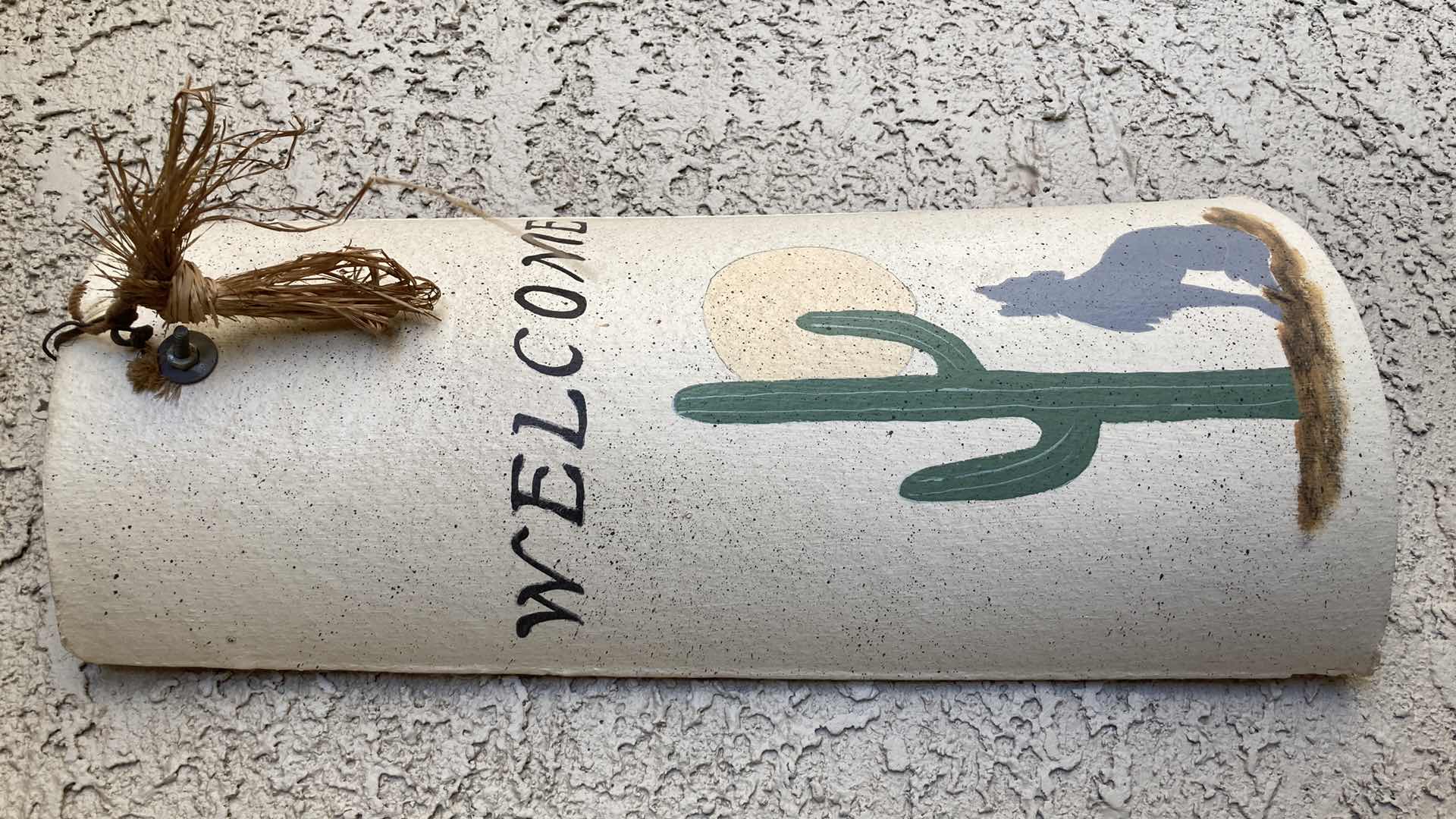 Photo 1 of OUTDOOR DESERT HOWLING COYOTE CERAMIC WELCOME SIGN 9.25” X 18”