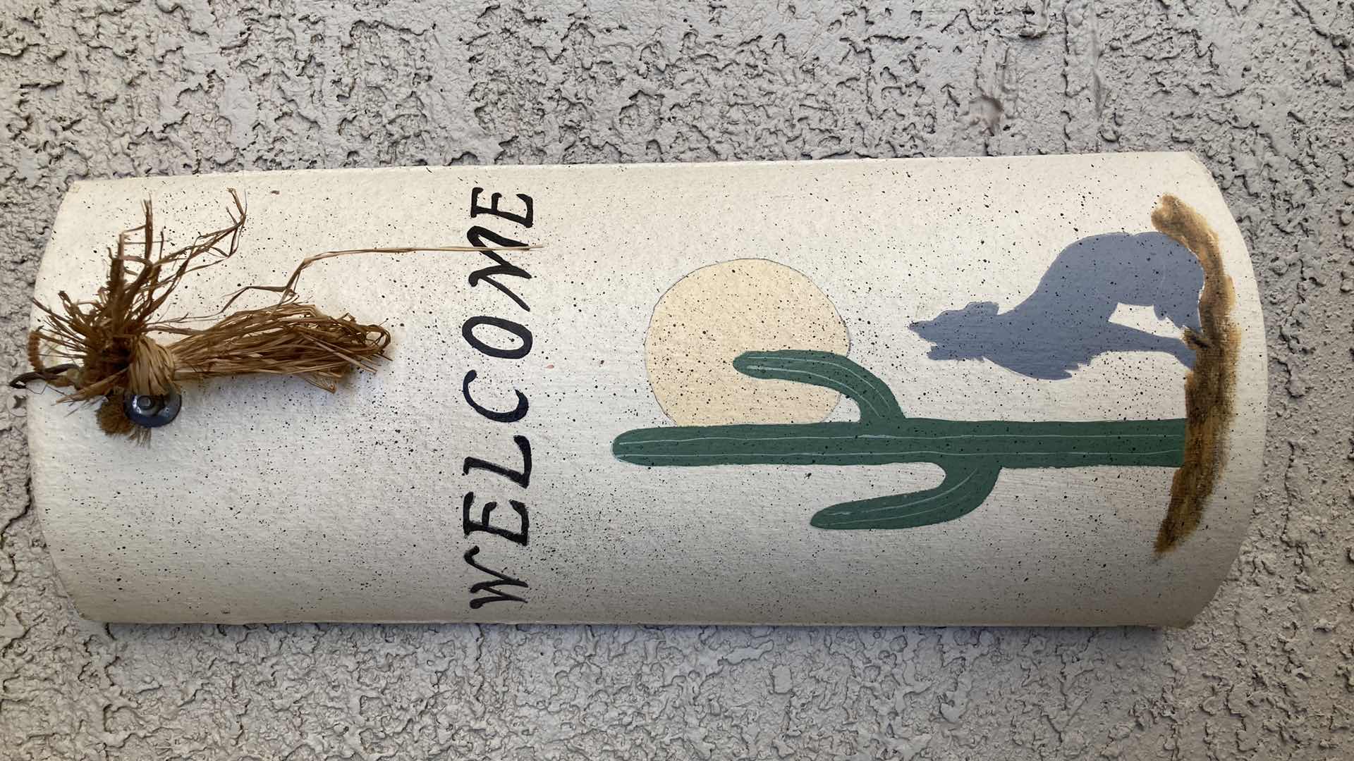 Photo 1 of OUTDOOR DESERT HOWLING COYOTE CERAMIC WELCOME SIGN 9.25” X 18”