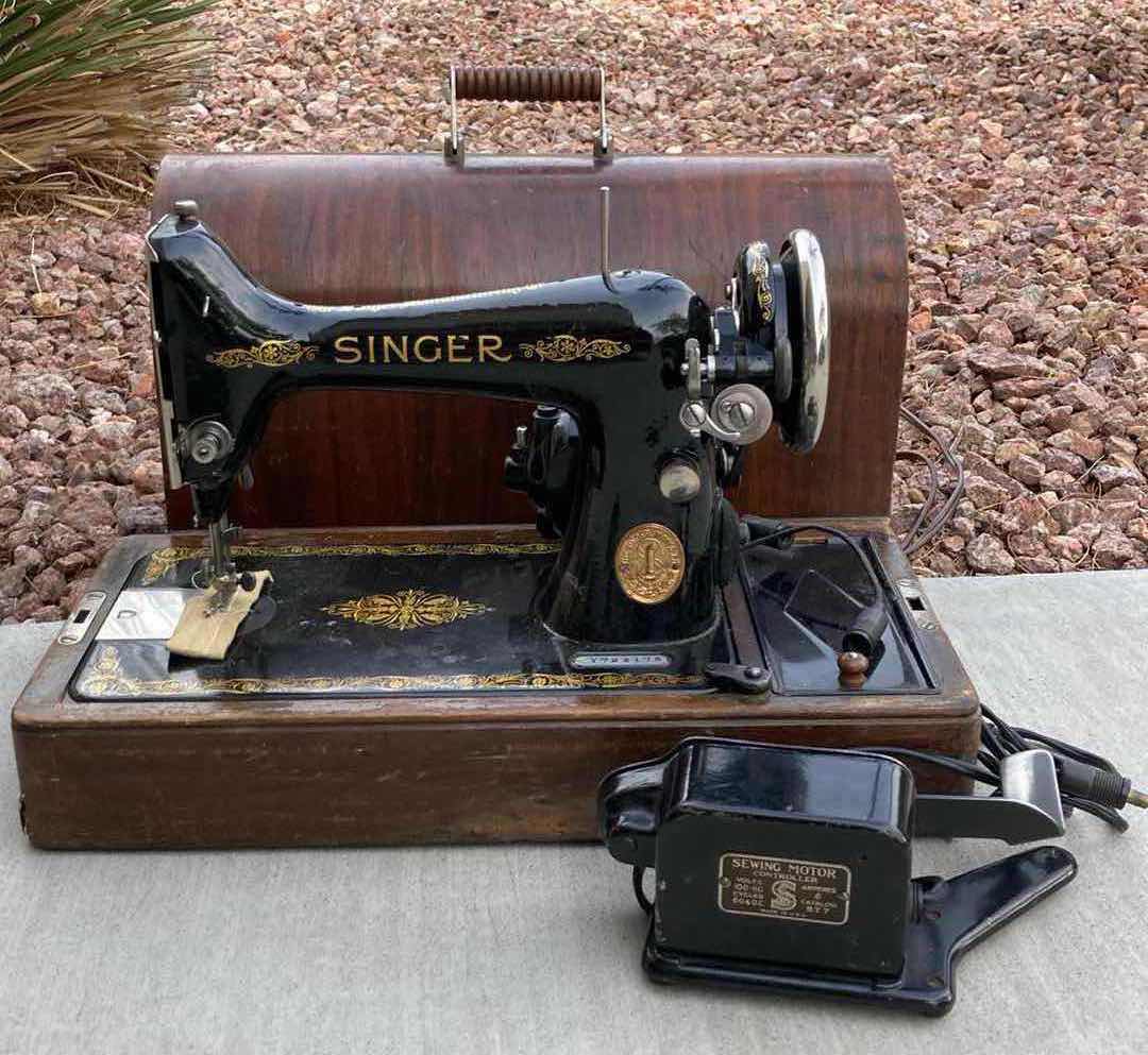 Photo 1 of SINGER ANTIQUE BLACK & GOLD  SEWING MACHINE MODEL Y722175
