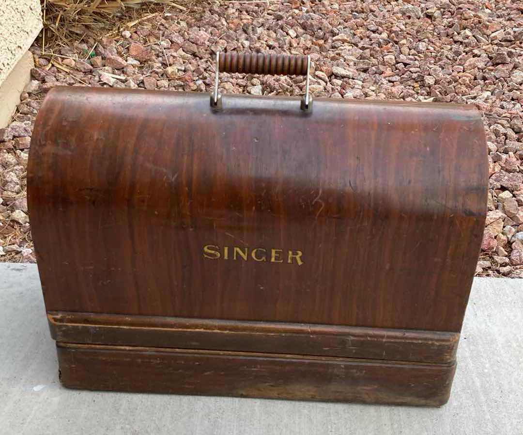 Photo 1 of SINGER ANTIQUE BLACK & GOLD  SEWING MACHINE MODEL Y722175