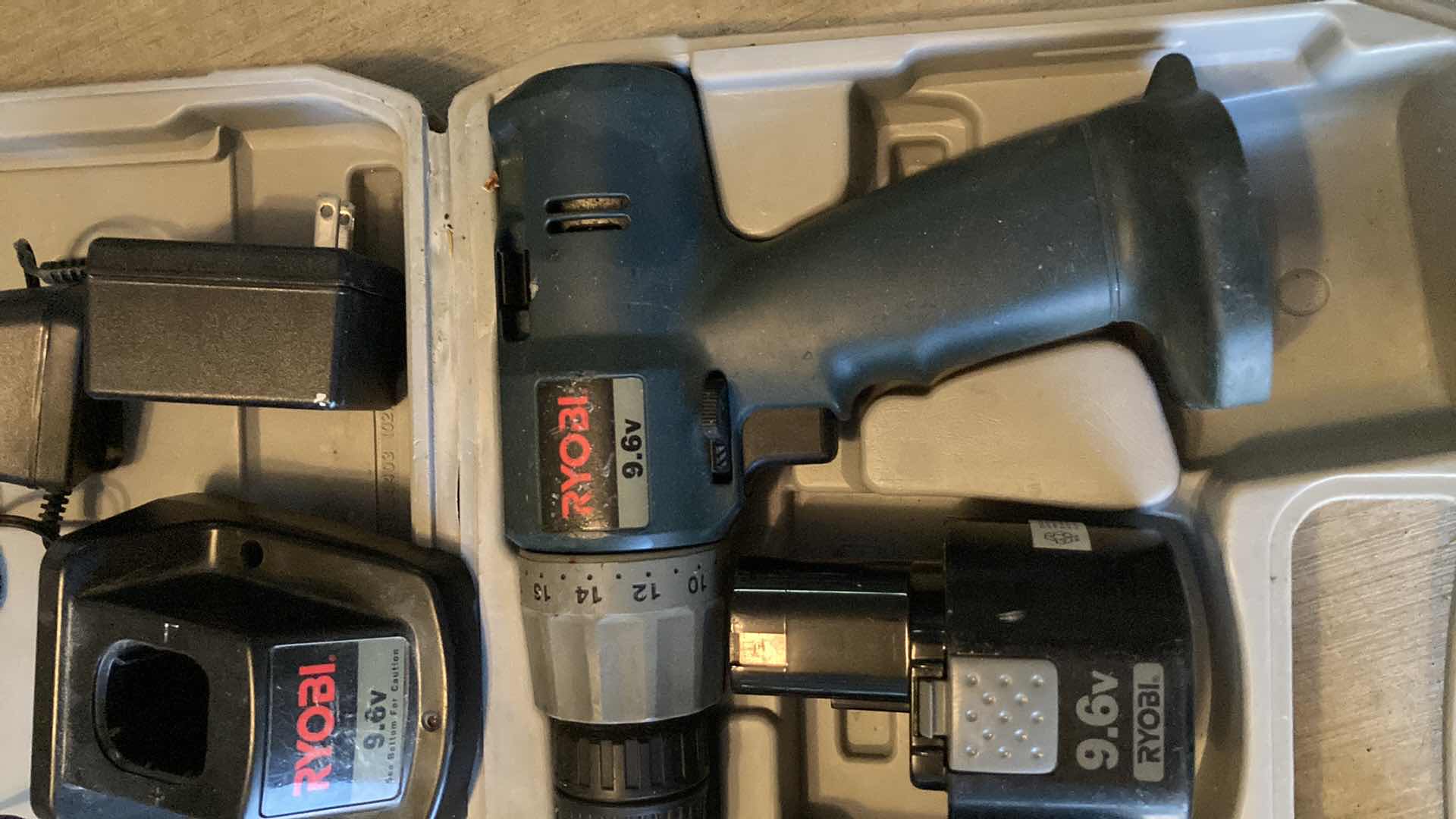 Photo 1 of RYOBI 9.6V CORDLESS DRILL W CHARGER, 2 BATTERIES & CASE MODEL HP961K