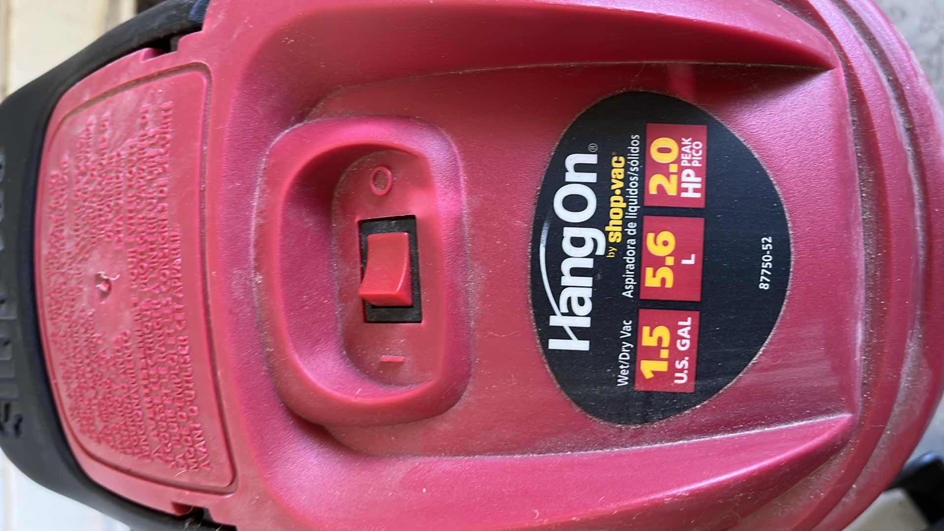 Photo 1 of SHOP VAC HANG ON MINI WET/DRY VAC 1.5GAL