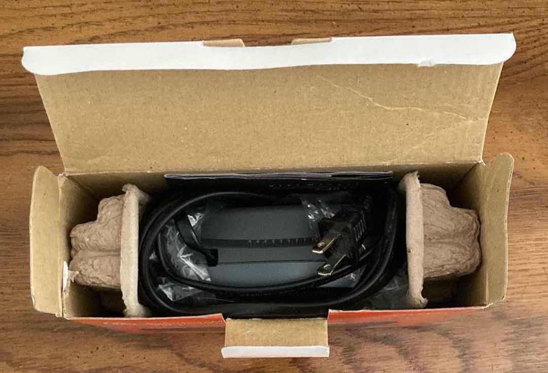 Photo 1 of GE AM/FM CLOCK RADIO MODEL 7-4837