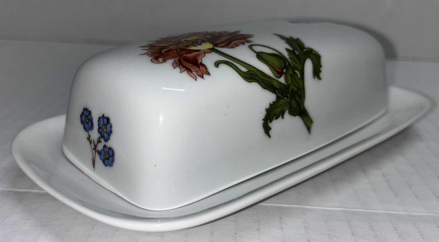 Photo 1 of  “CAROLINE” BY BIA CORDON BLEU 1/4 LB COVERED BUTTER PORCELAIN DISH