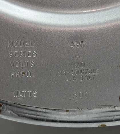 Photo 1 of NEW OSTERIZER GALAXIE BLENDER & SET OF 3 MINI-BLEND CONTAINERS  (MODEL 481)