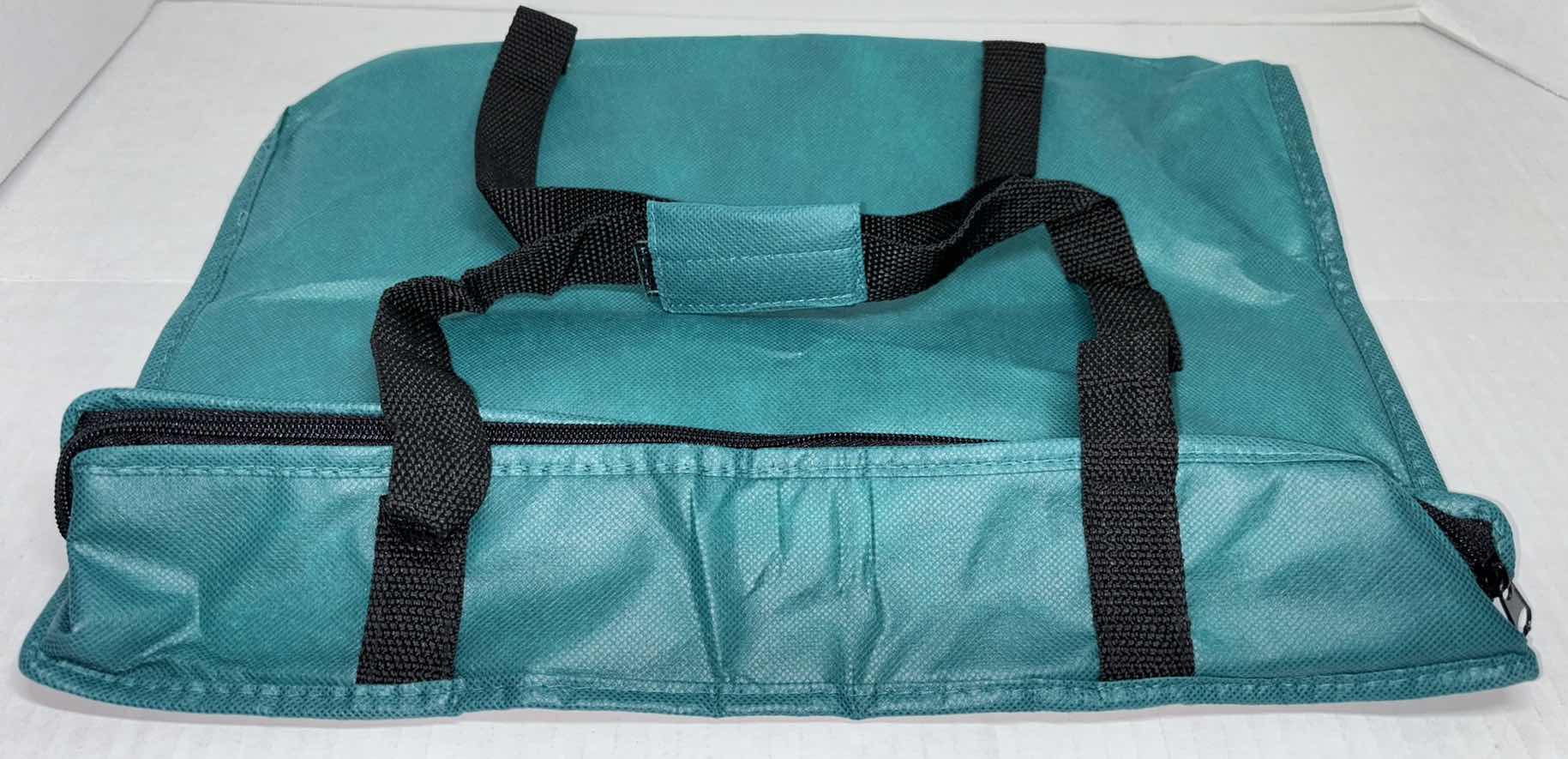 Photo 1 of GOURMET BUFFET 13” COVERED BUFFET DISH W TEMPERED GLASS BAKING DISH, STAINLESS STEEL RACK/LID & STORAGE BAG