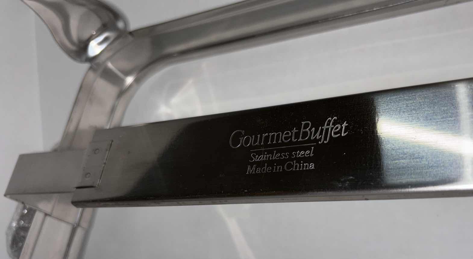 Photo 1 of GOURMET BUFFET 13” COVERED BUFFET DISH W TEMPERED GLASS BAKING DISH, STAINLESS STEEL RACK/LID & STORAGE BAG