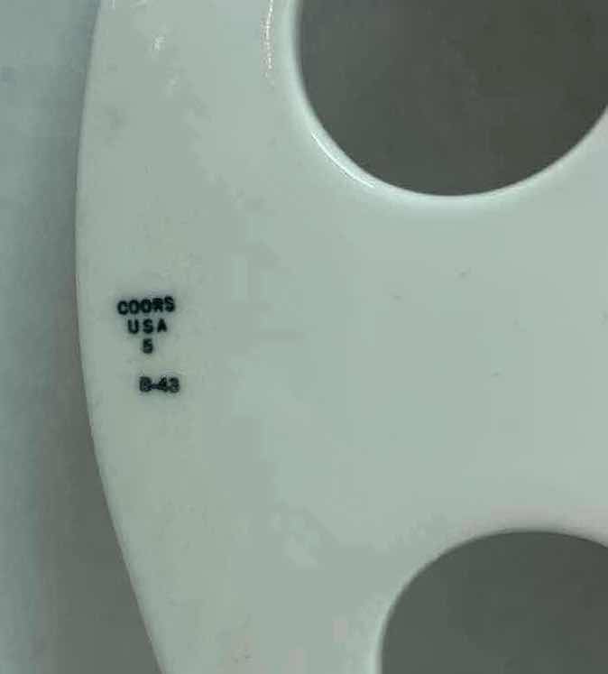 Photo 1 of COORS PORCELAIN DESICCATOR PLATE (COORS USA 5 B-43)