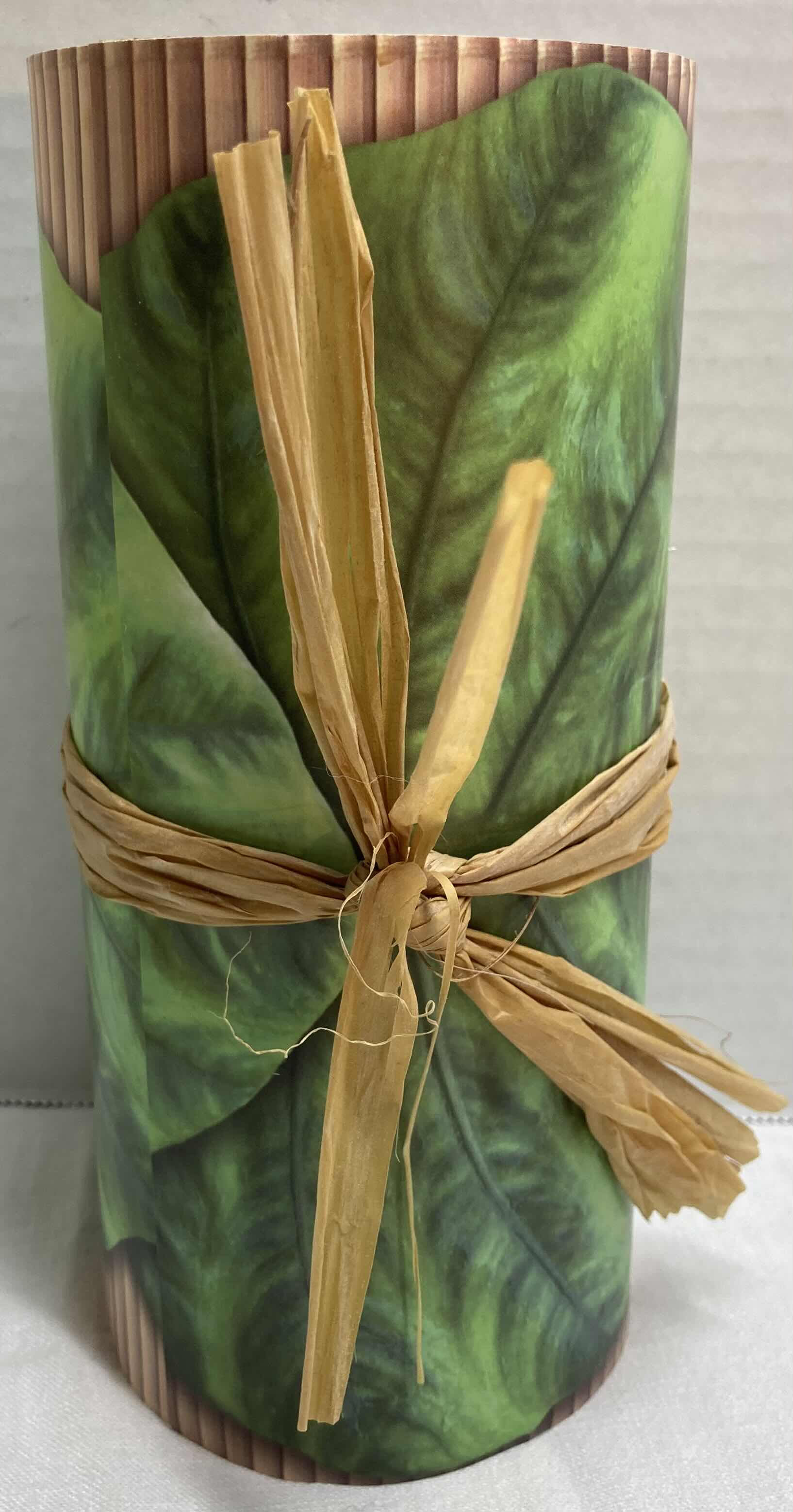 Photo 4 of VASES VARIOUS STYLES & SIZES H10”