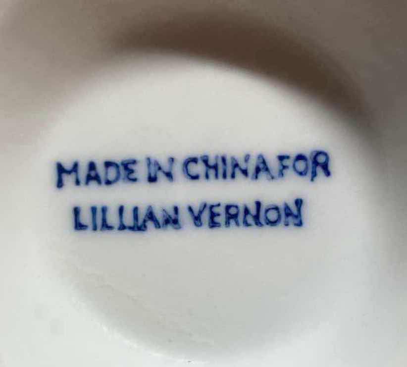 Photo 1 of SUR LA TABLE LION HEAD WHITE PORCELAIN DESSERT BOWLS H3.5” (SET OF 8)