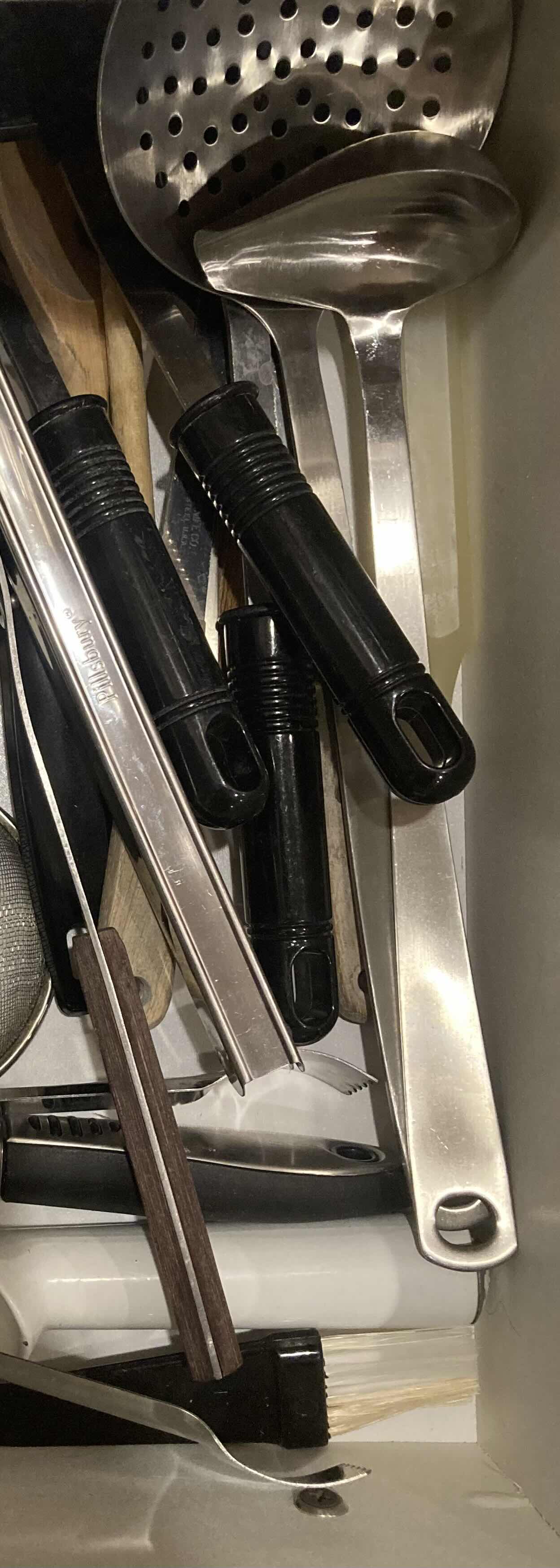 Photo 1 of CONTENTS OF DRAWER- COOKING UTENSILS & KITCHEN ACCESSORIES