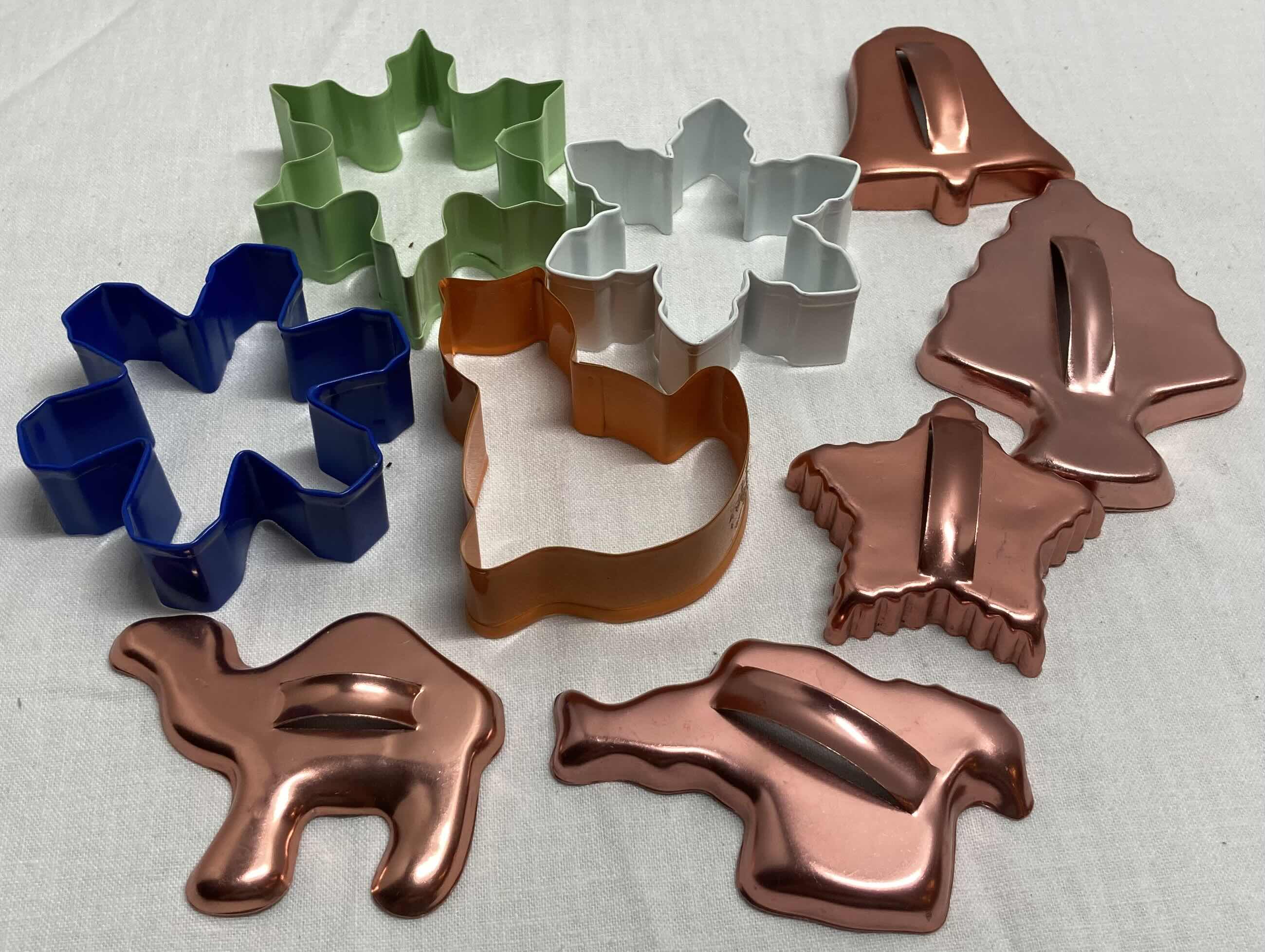 Photo 1 of ASSORTED BAKING ACCESSORIES