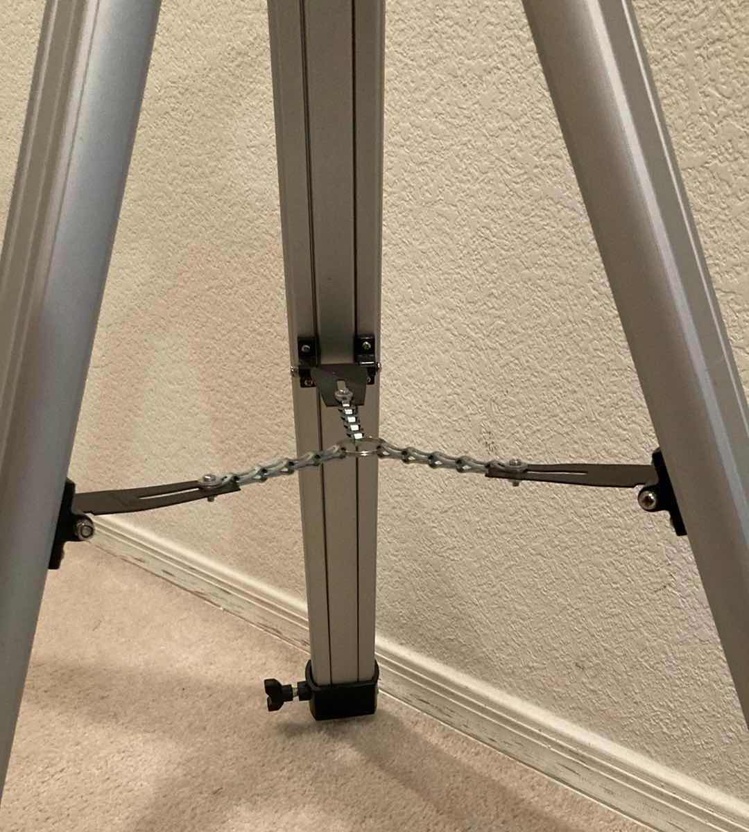 Photo 1 of ADJUSTABLE ALUMINIUM TRIPOD W CUSTOM WOOD TOP H30.5”